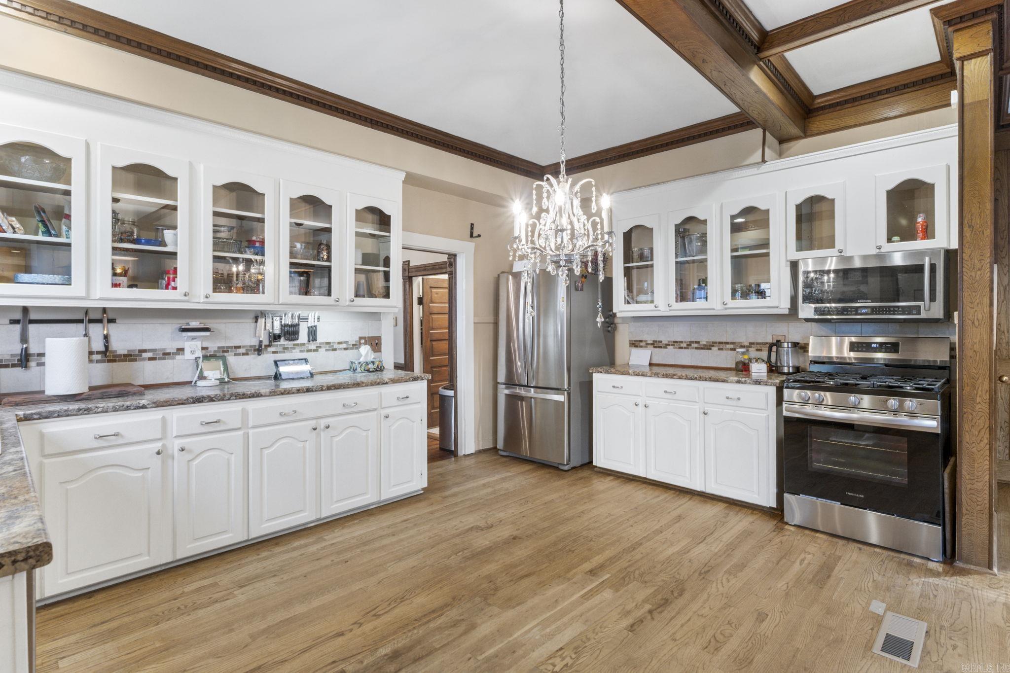 STIFFTS C S - Residential