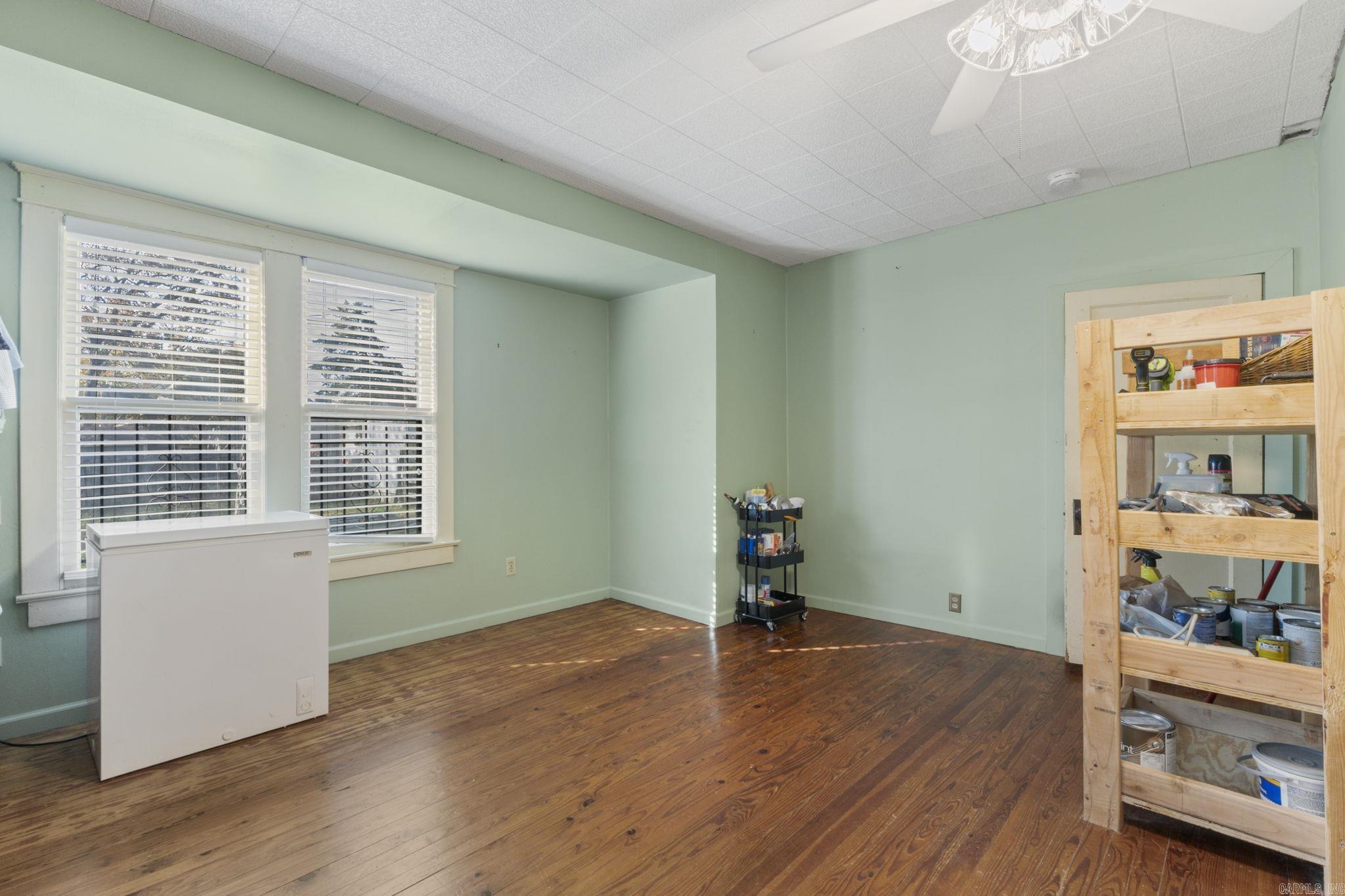 STIFFTS C S - Residential