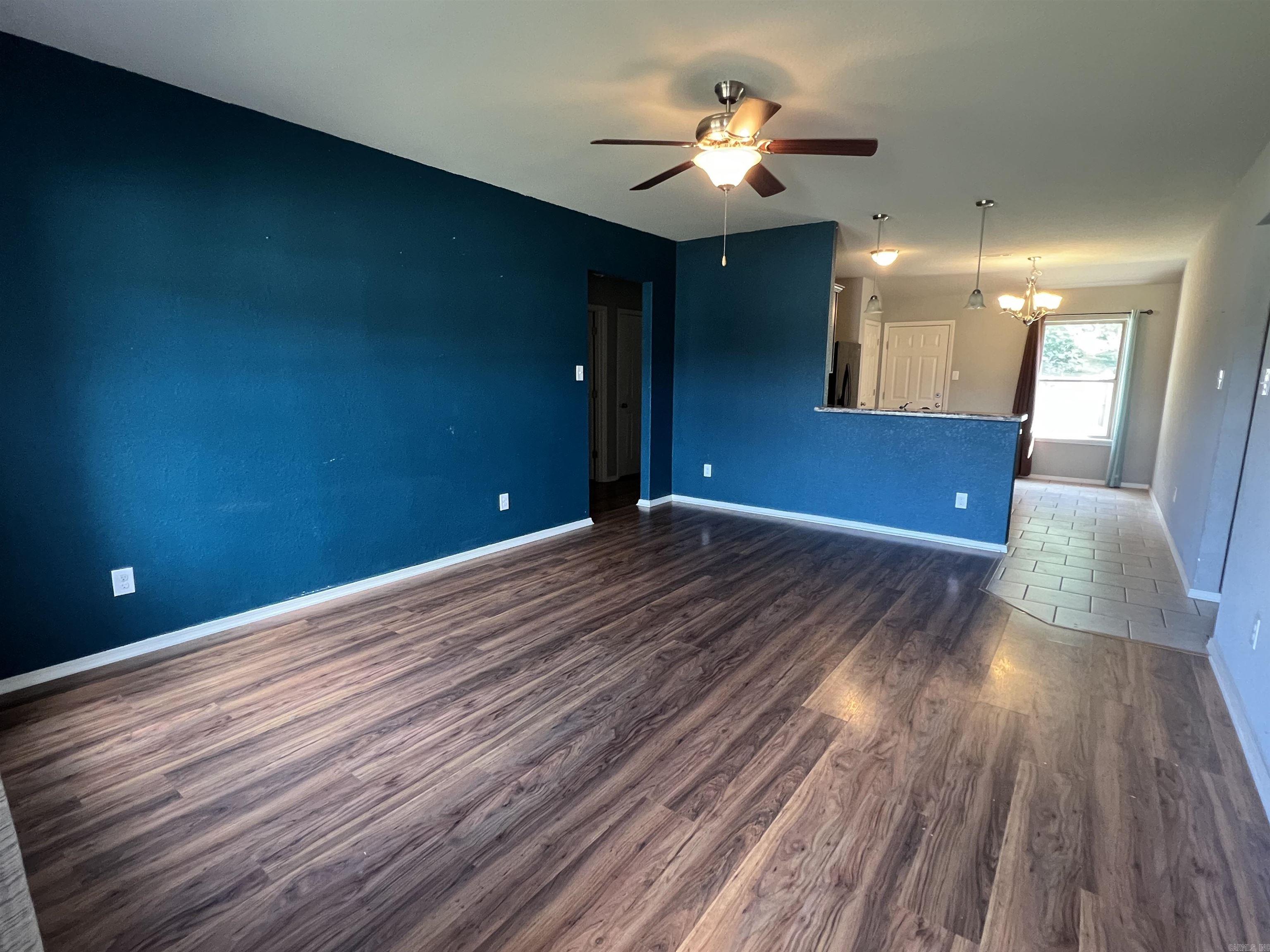 MEADOWS EDGE - Residential