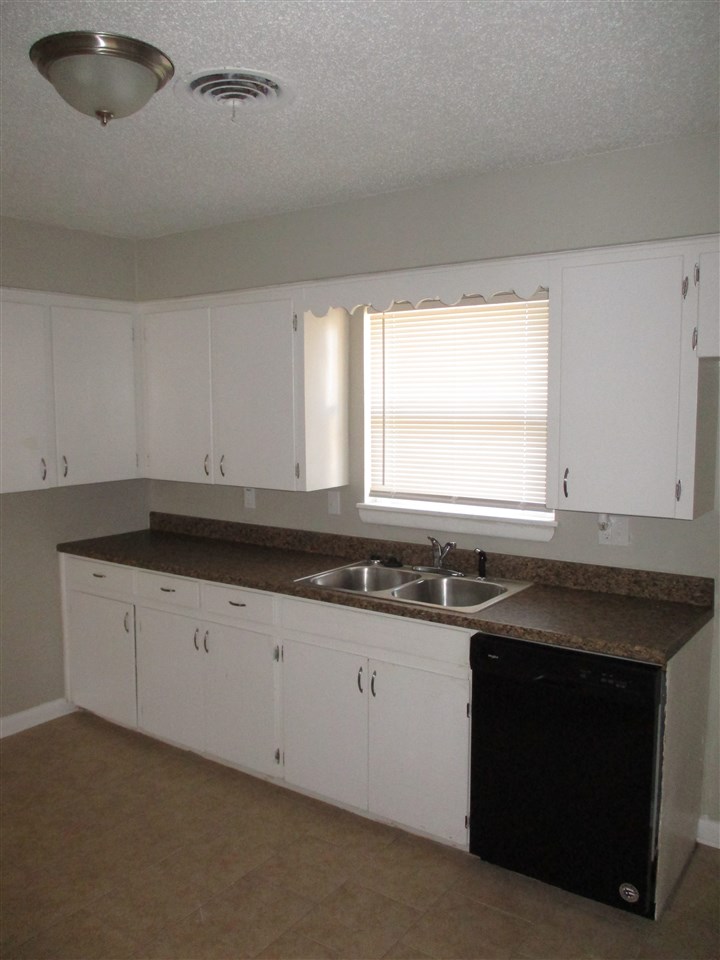 West Markham Heights - Residential Lease