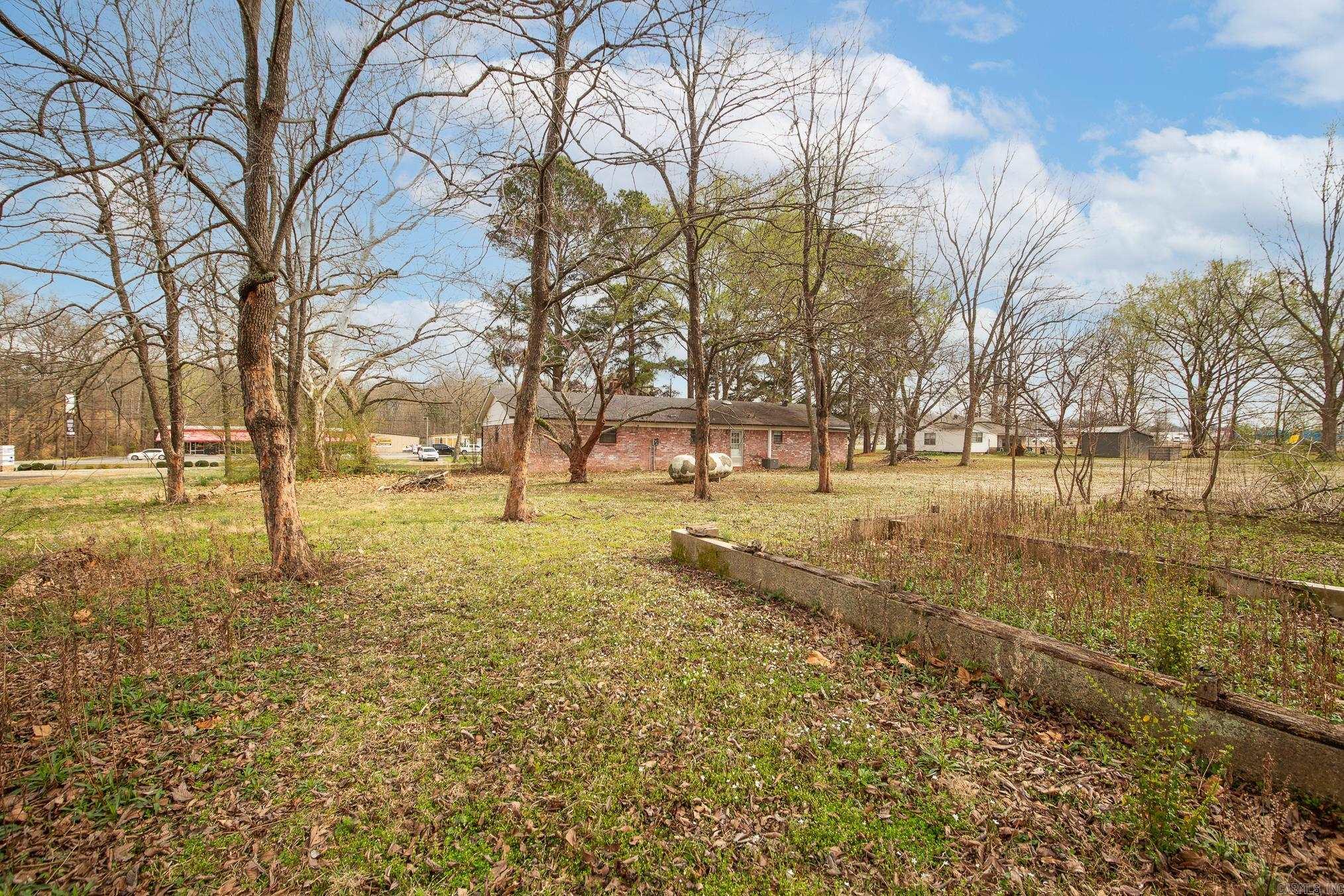 Cabot City Area - Commercial Sale