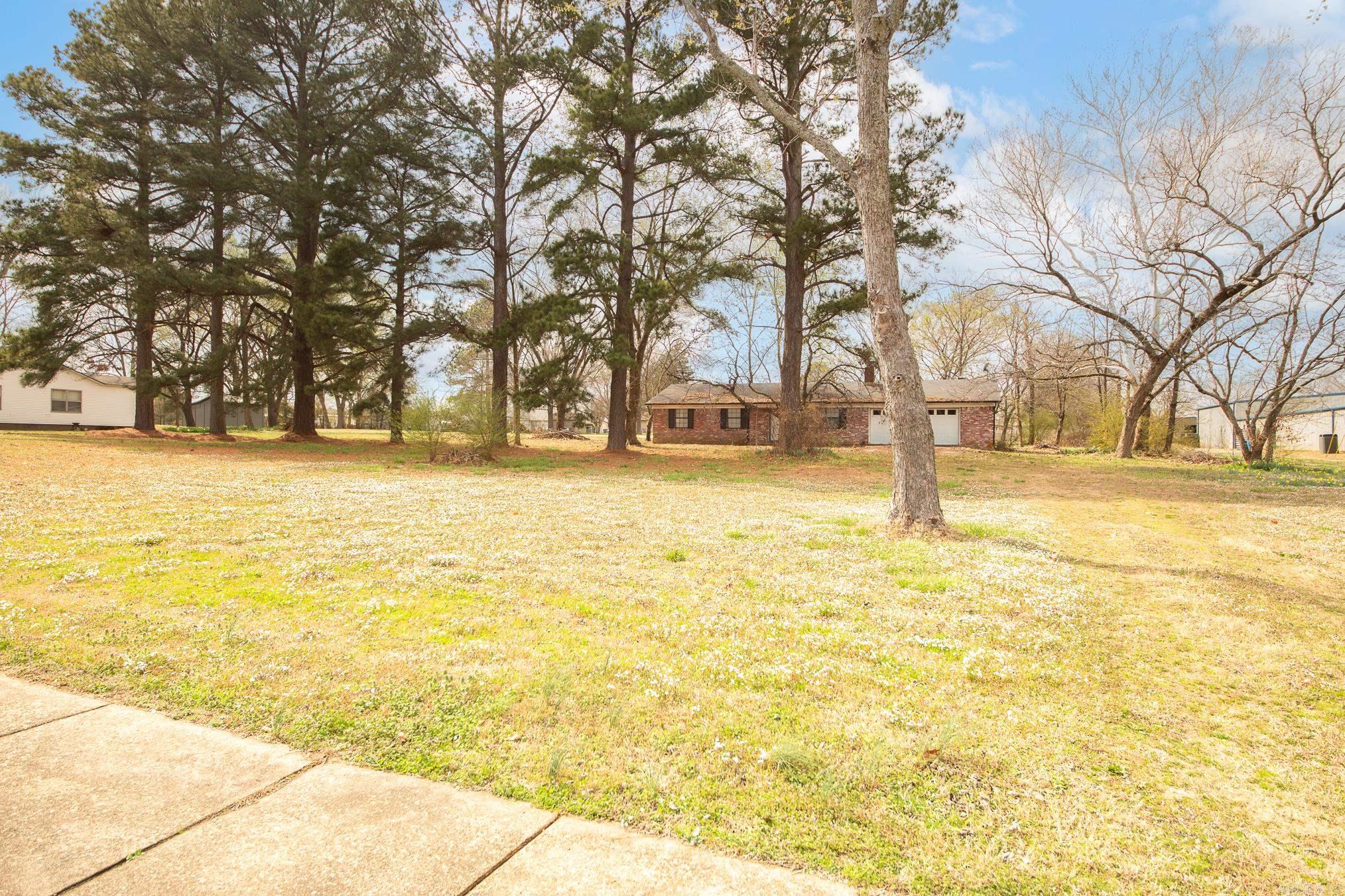 Cabot City Area - Commercial Sale