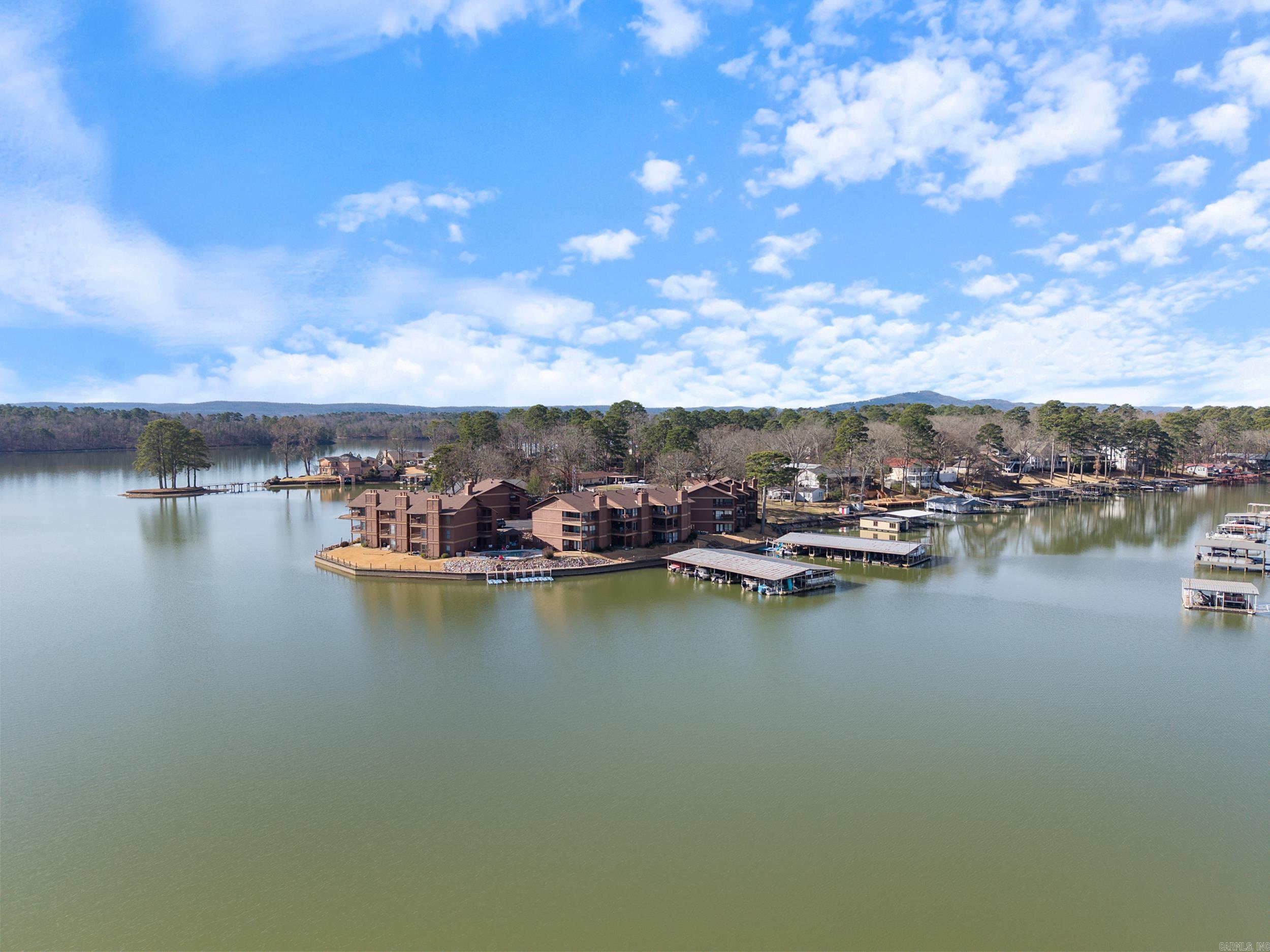 LAKE PORT HPR - Residential