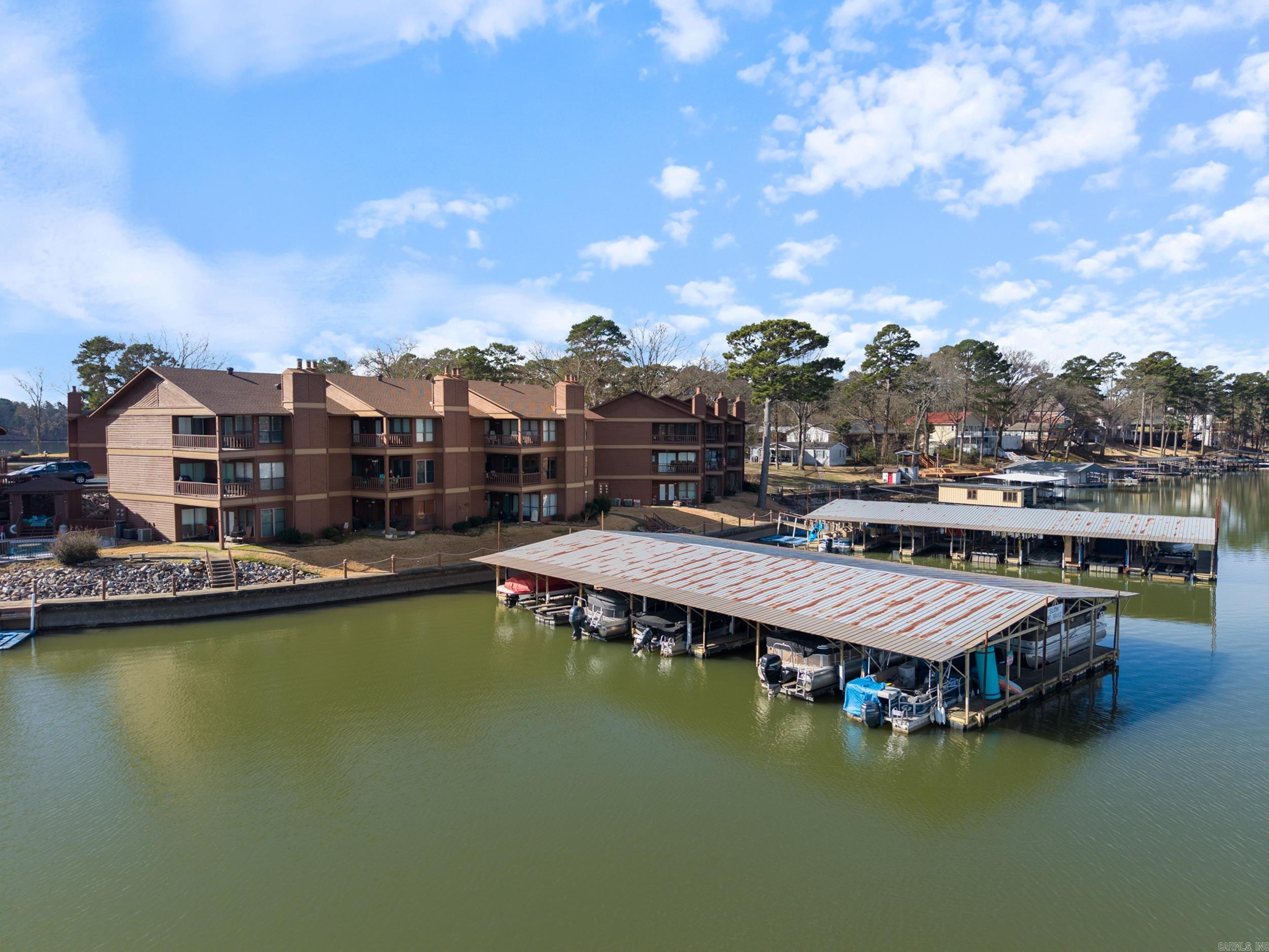 LAKE PORT HPR - Residential