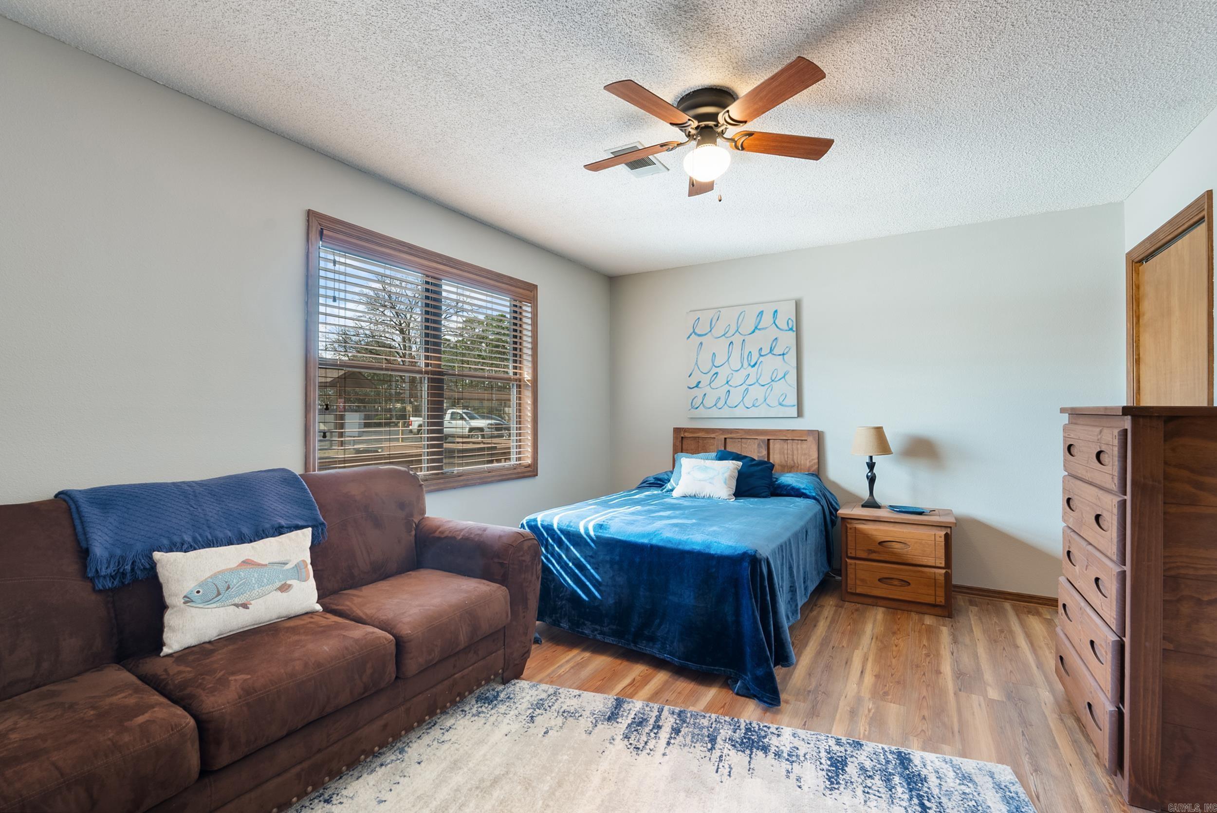 LAKE PORT HPR - Residential