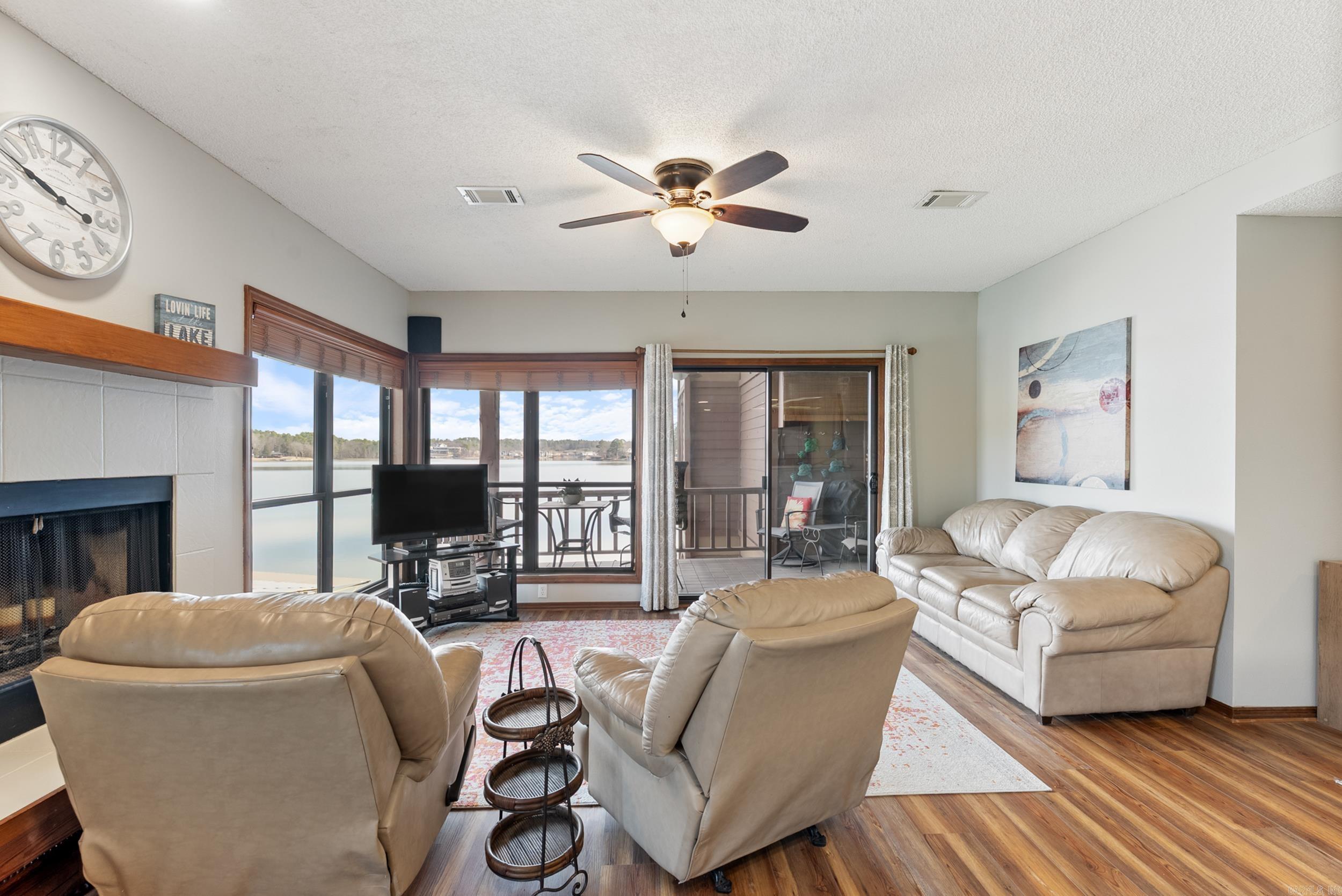 LAKE PORT HPR - Residential