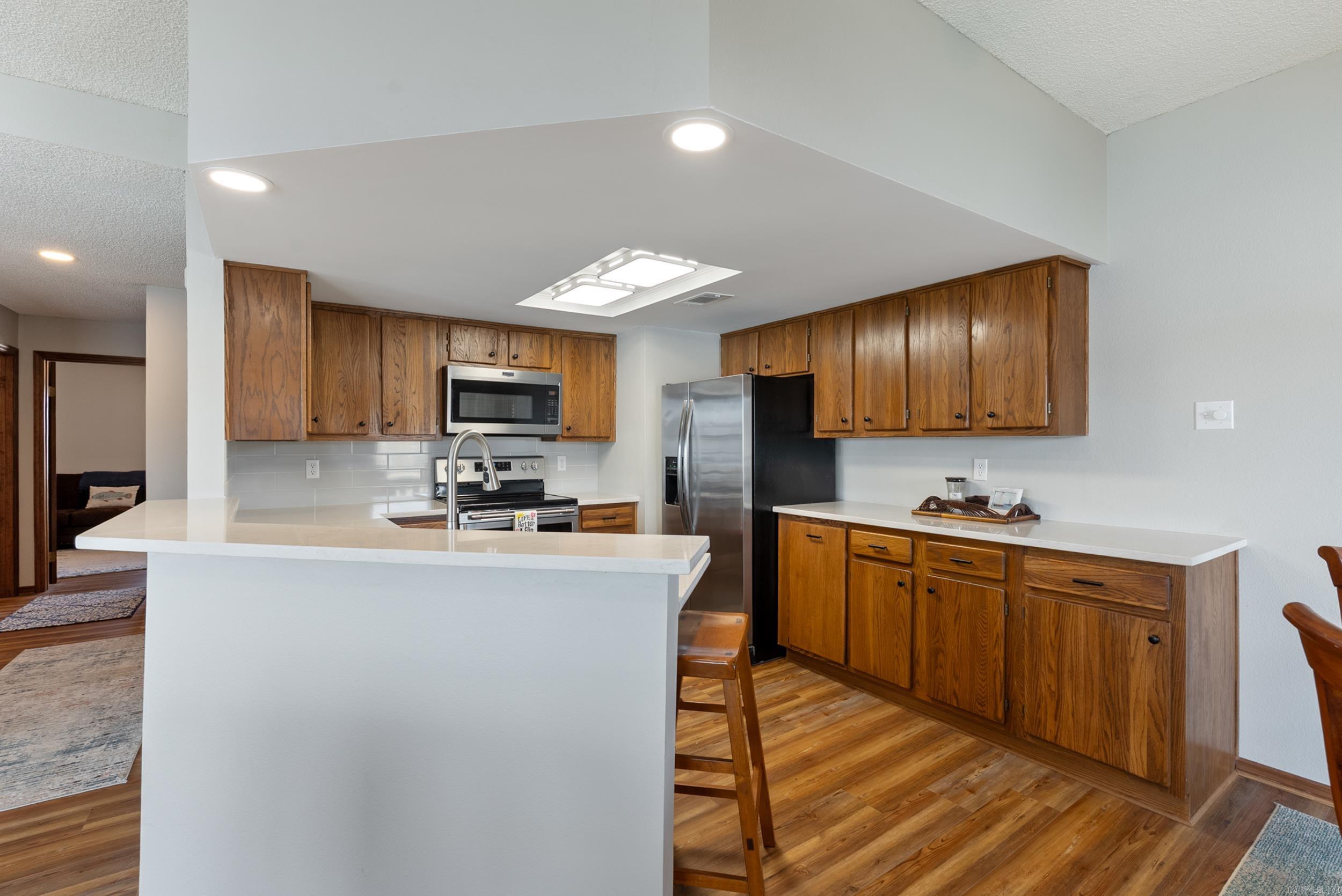 LAKE PORT HPR - Residential