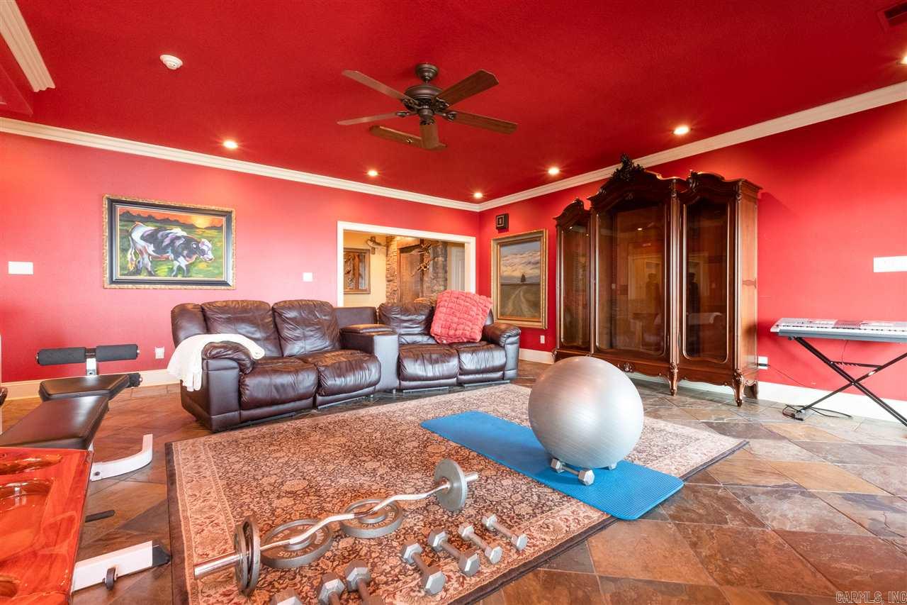 Diamond Bluff - Residential
