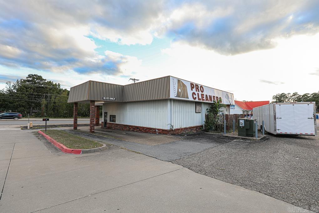 Metes & Bounds - Commercial Sale