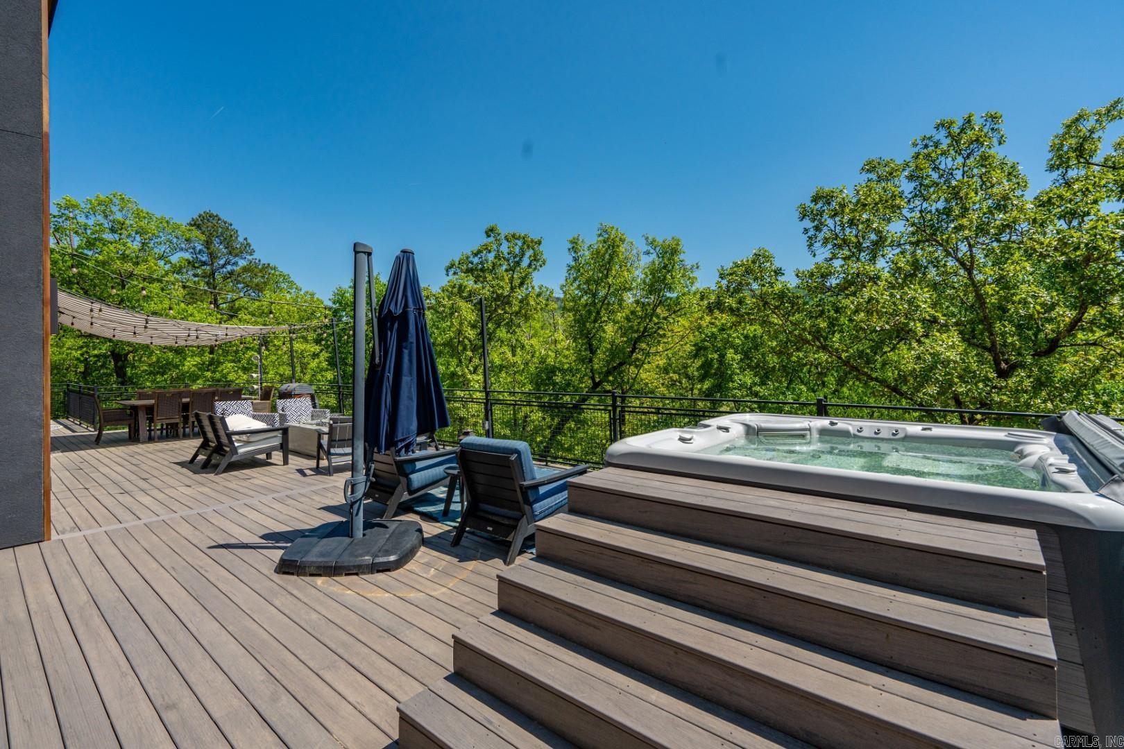 BAYOU RIDGE - Residential
