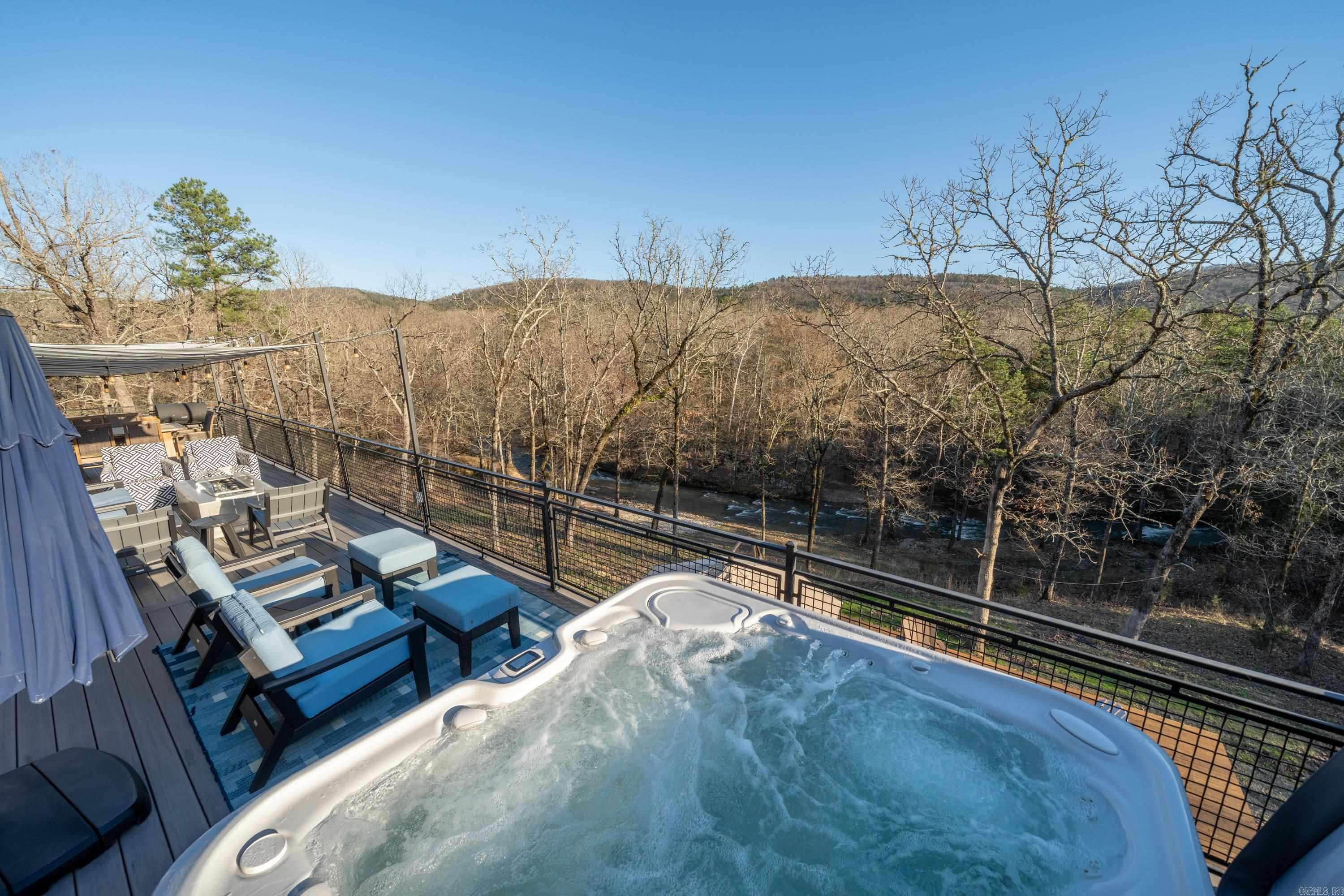 BAYOU RIDGE - Residential