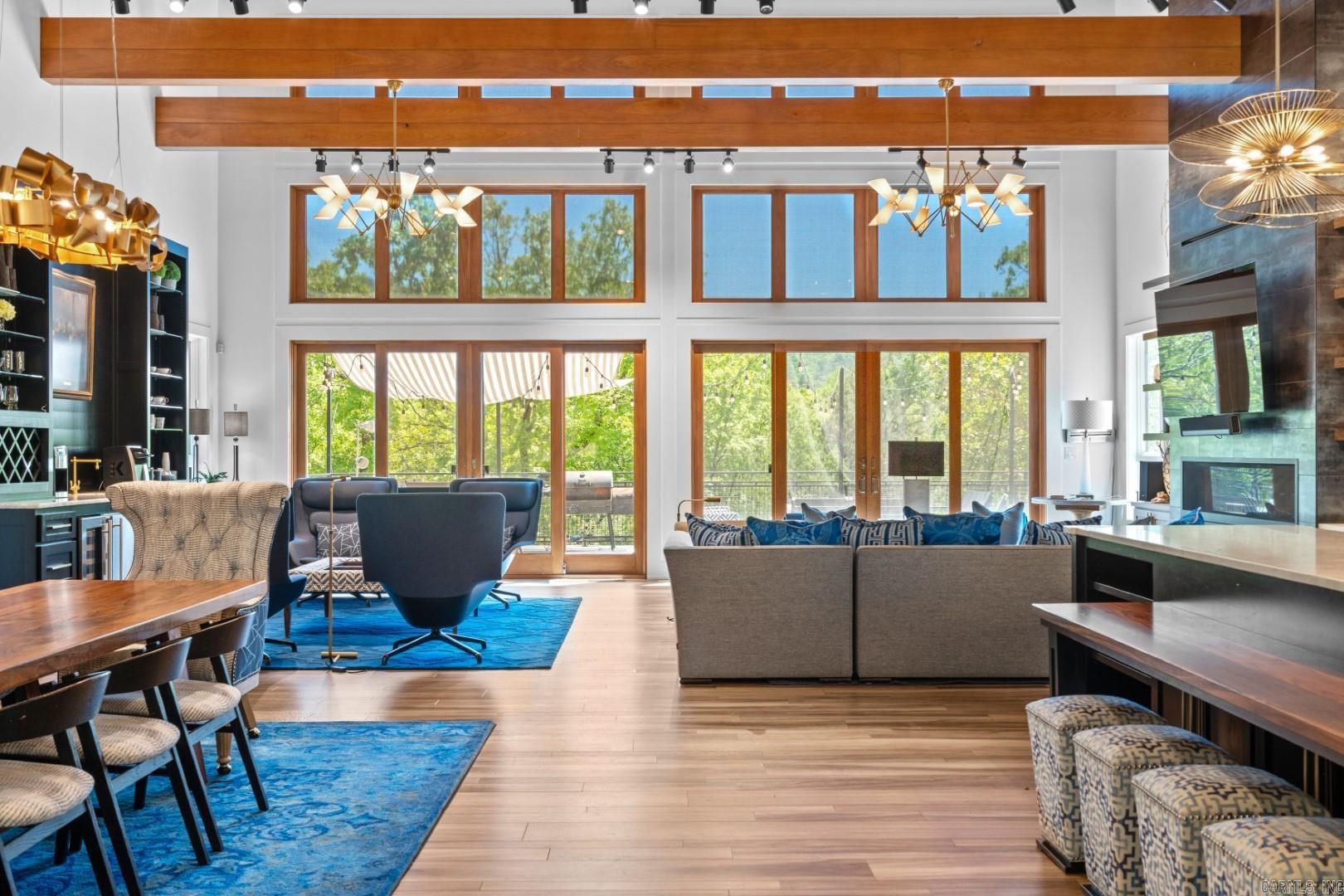 BAYOU RIDGE - Residential