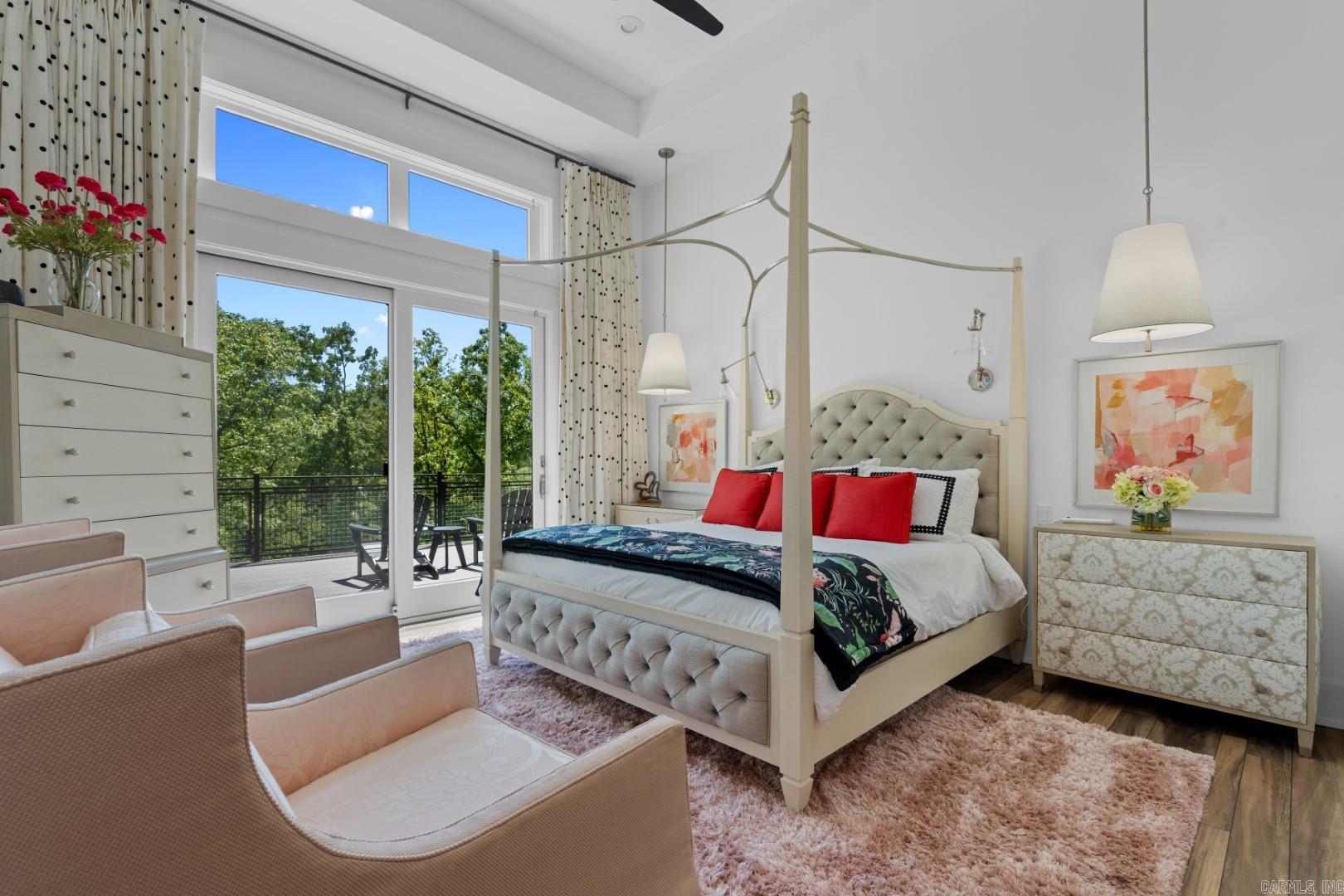 BAYOU RIDGE - Residential