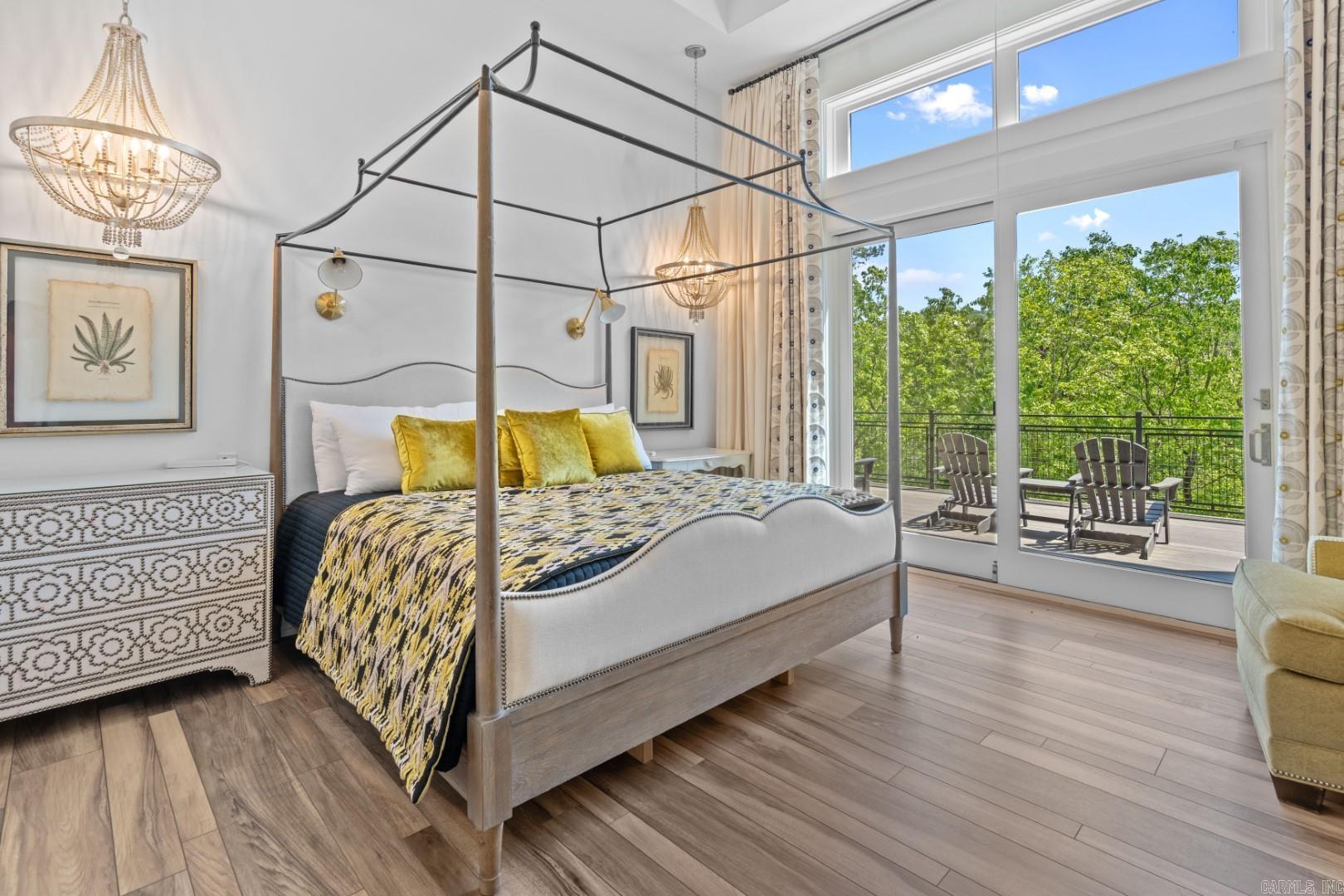 BAYOU RIDGE - Residential