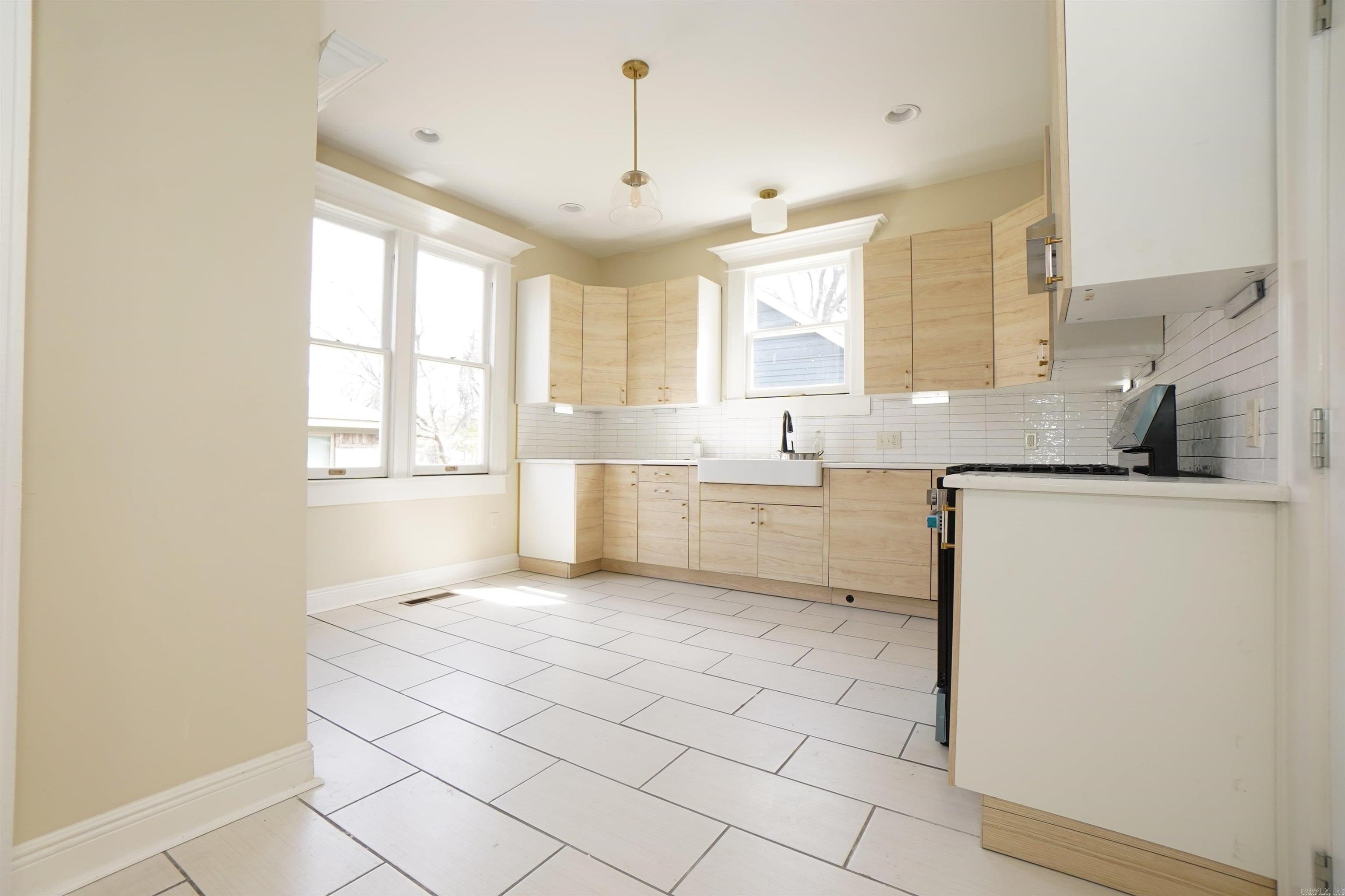 FLEMING & BRADFORD - Residential