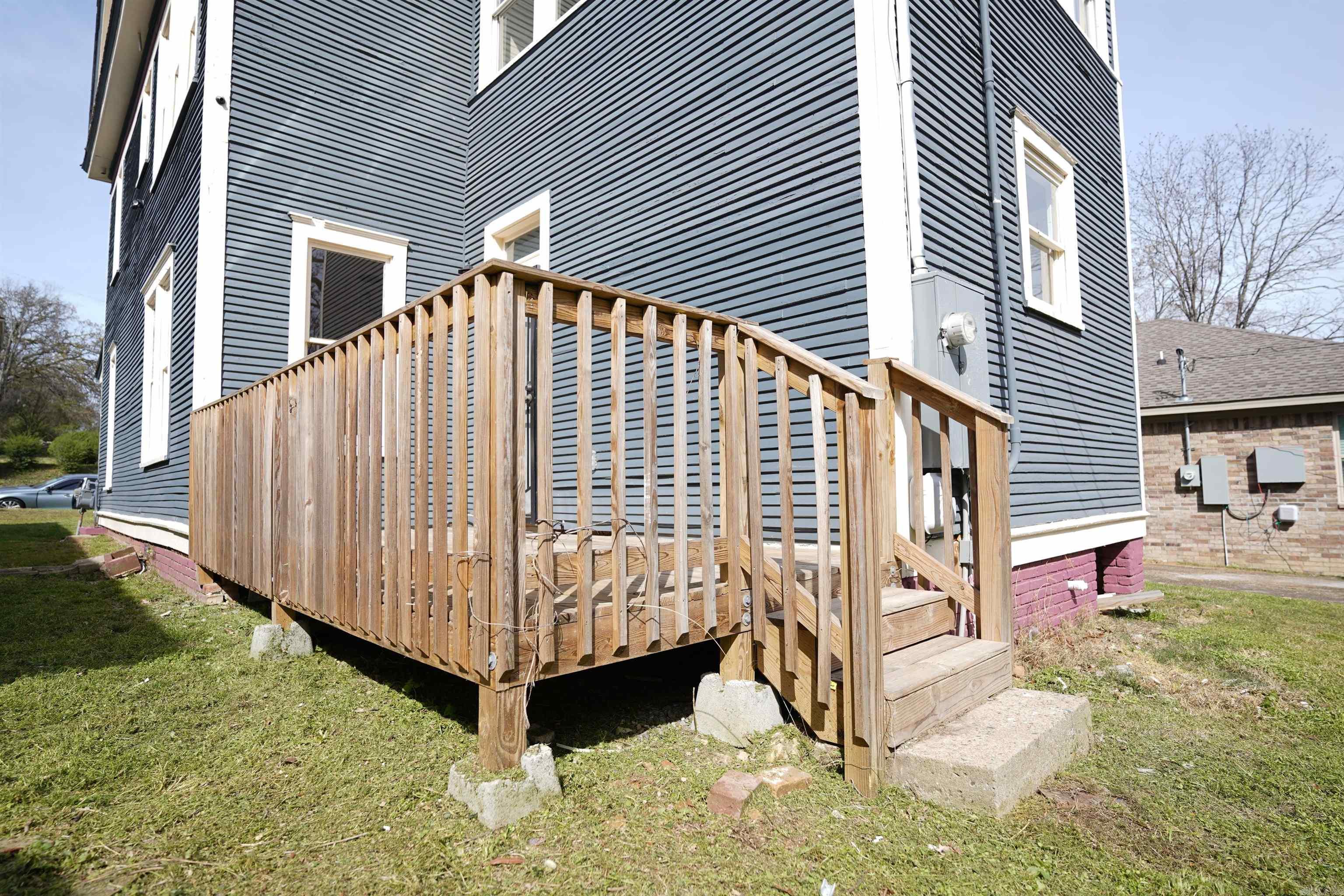 FLEMING & BRADFORD - Residential