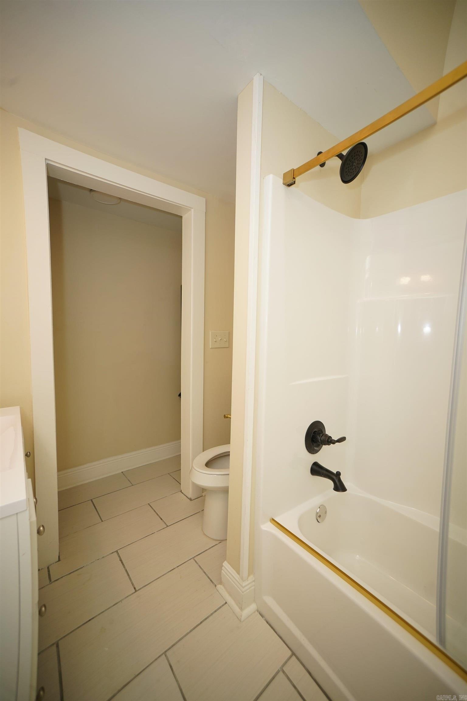 FLEMING & BRADFORD - Residential