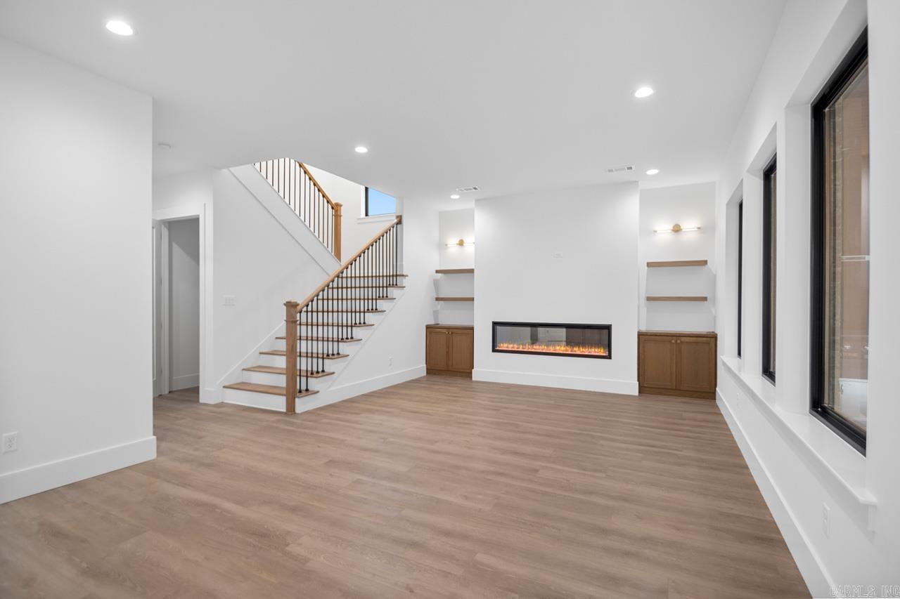 CHENAL VALLEY CALION COURT - Residential