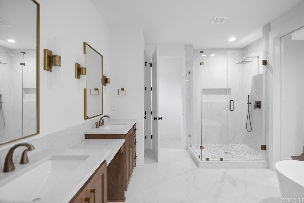 CHENAL VALLEY CALION COURT - Residential