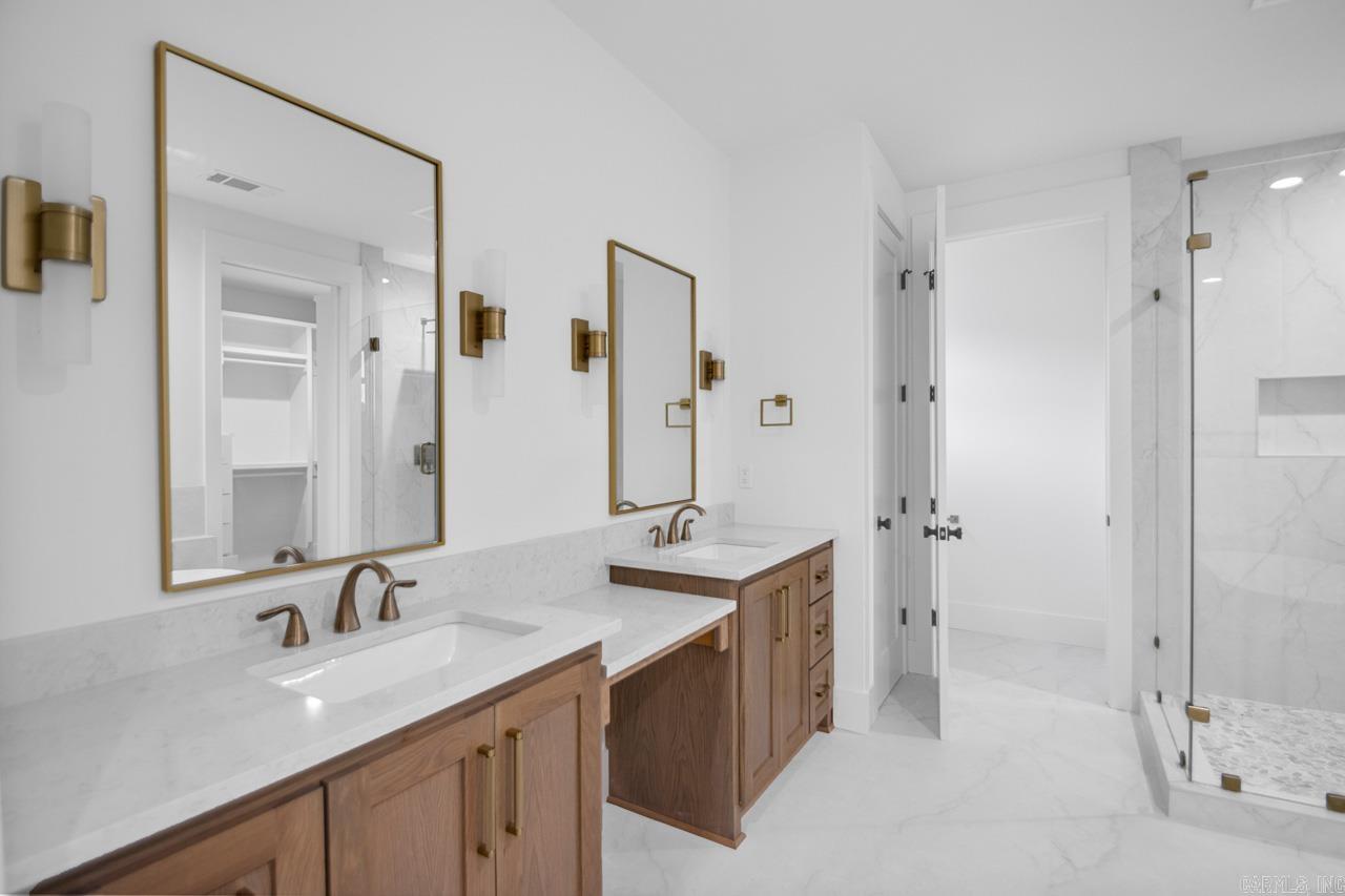 CHENAL VALLEY CALION COURT - Residential