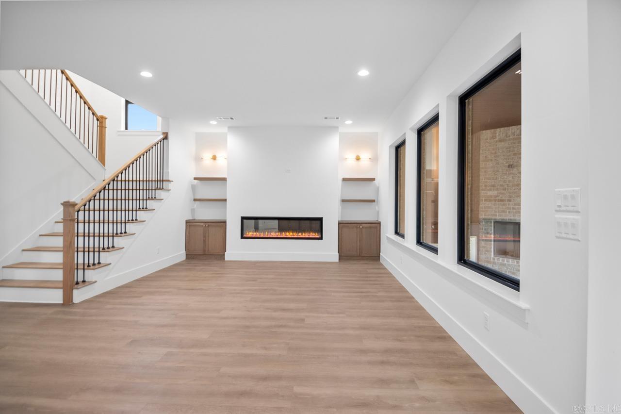 CHENAL VALLEY CALION COURT - Residential