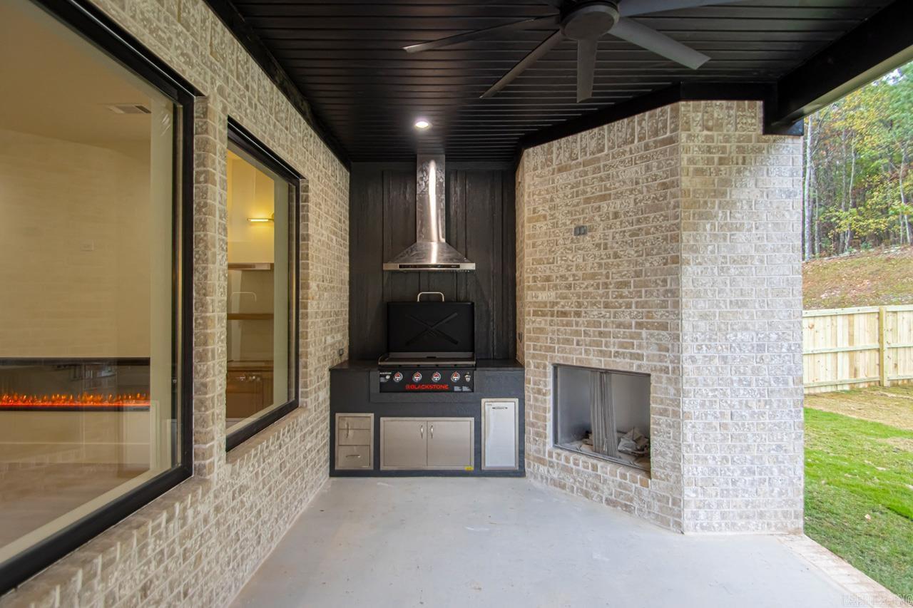 CHENAL VALLEY CALION COURT - Residential