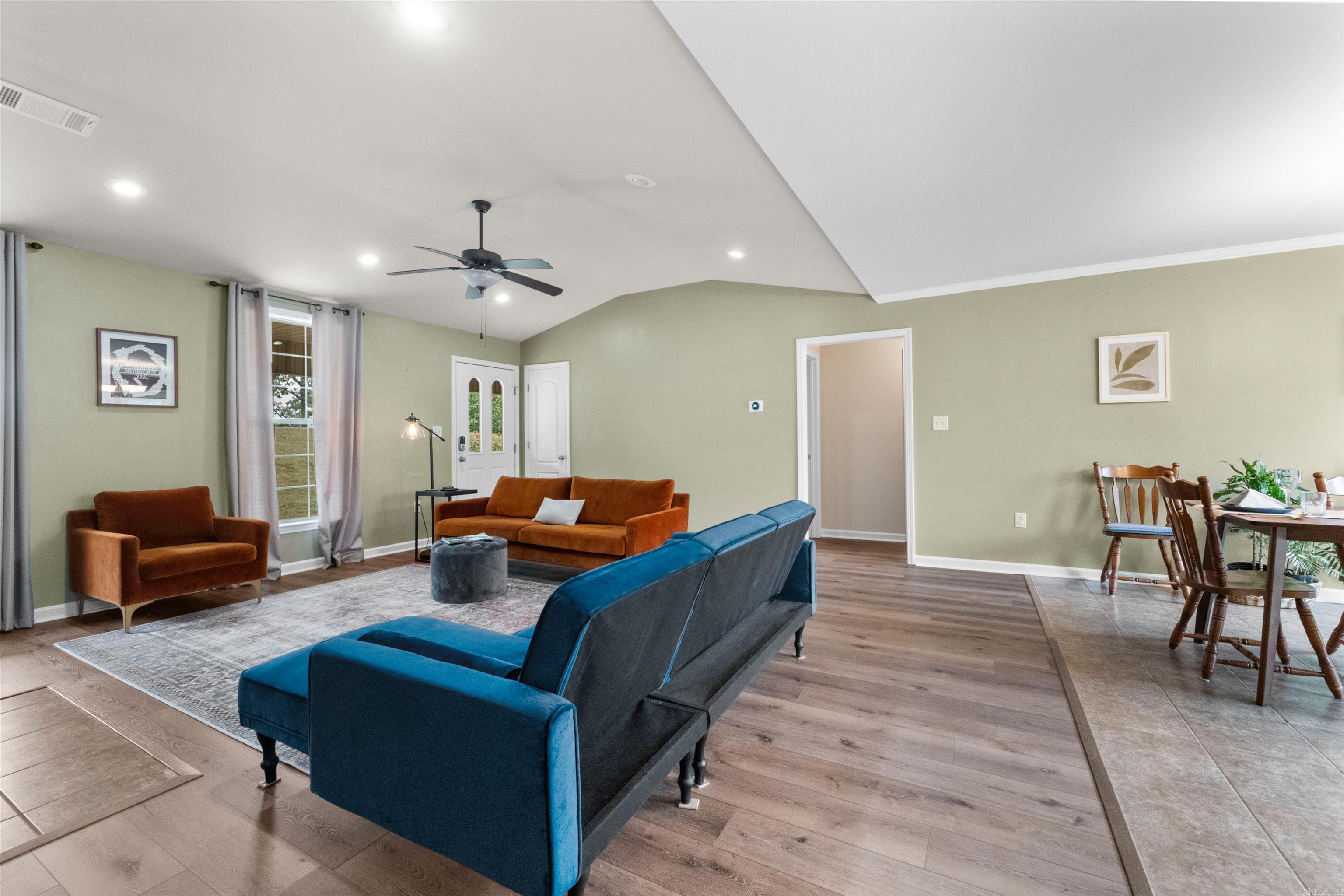 CANTERBERRY POINT - Residential