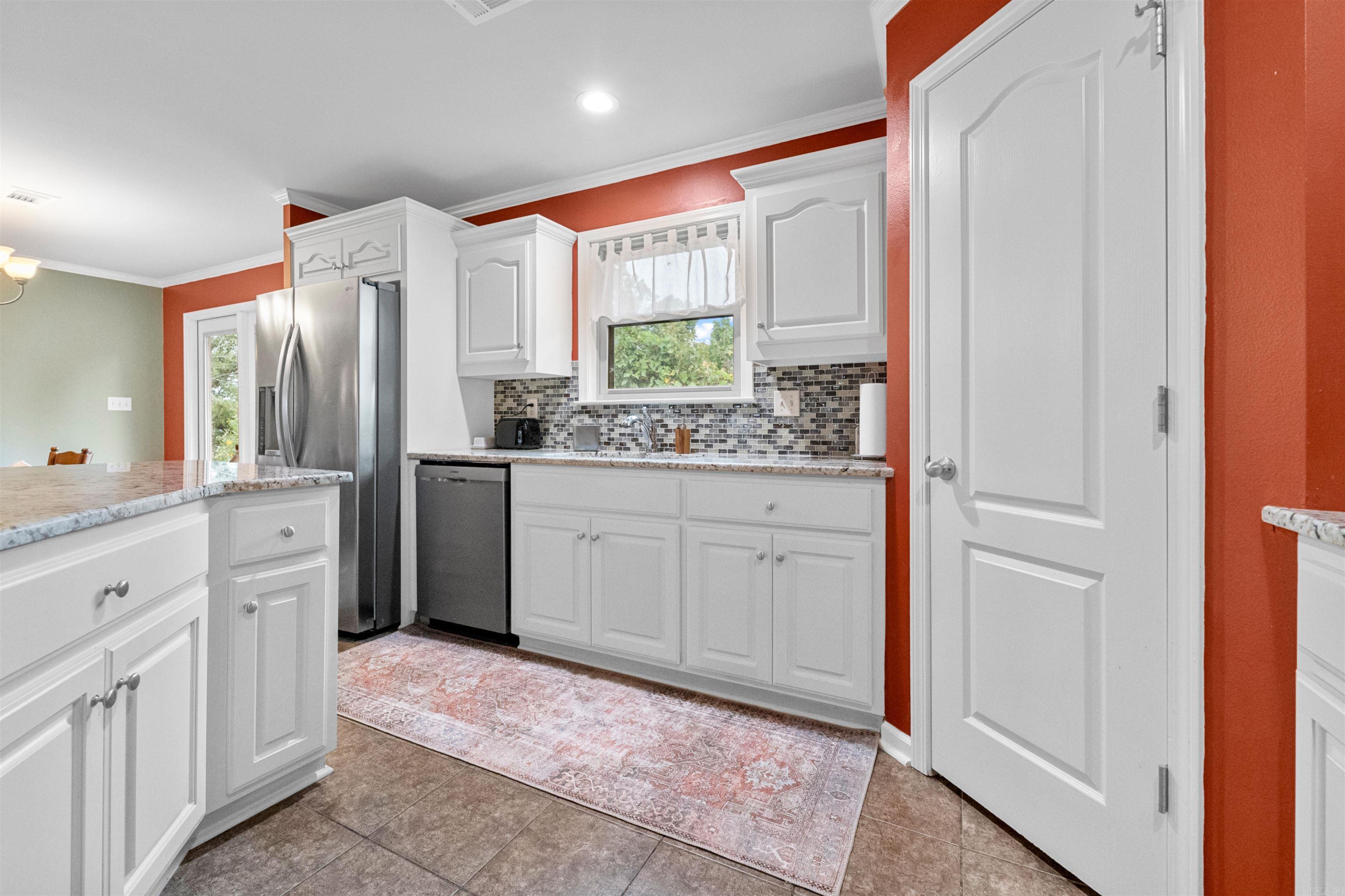 CANTERBERRY POINT - Residential