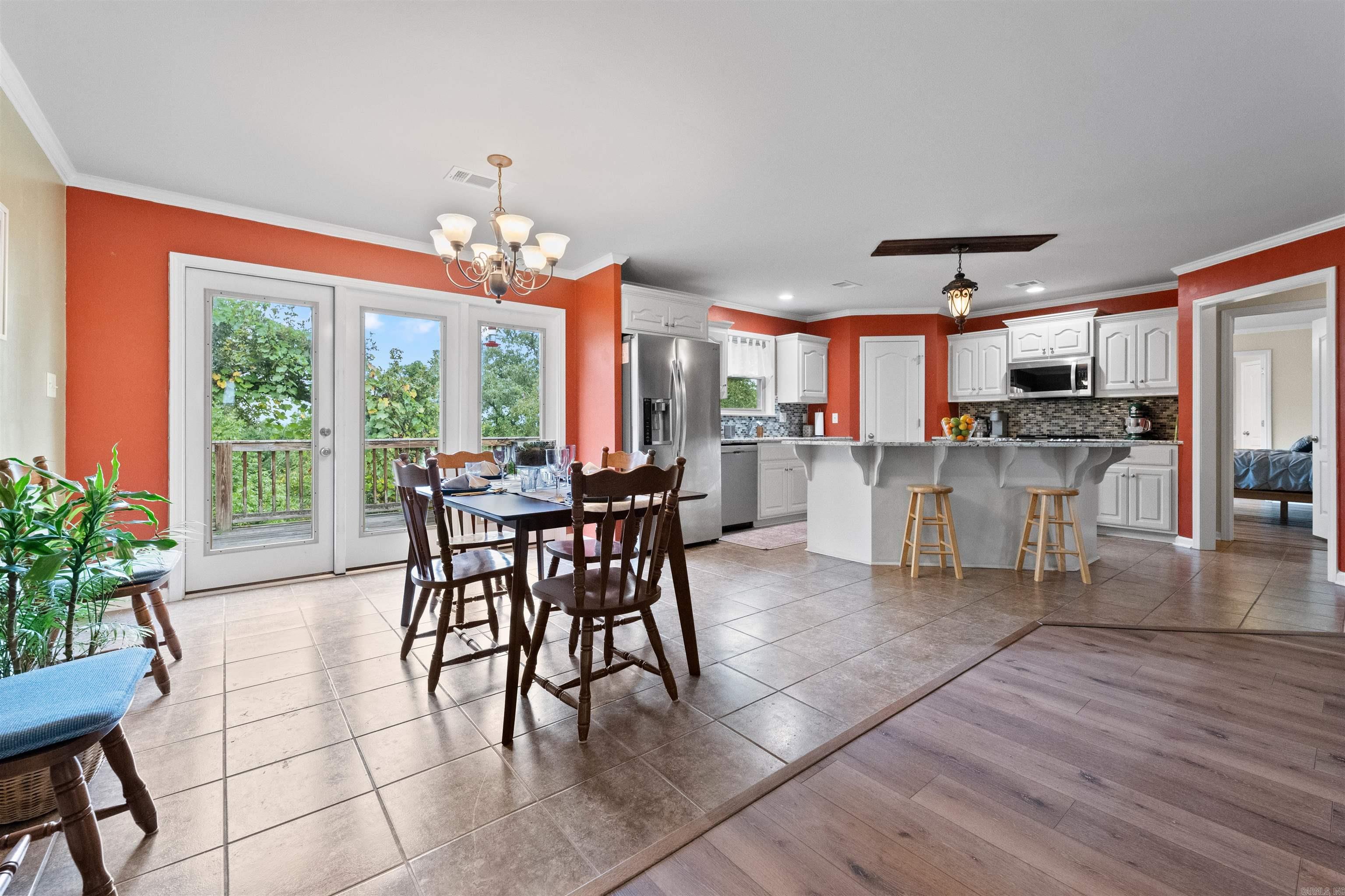 CANTERBERRY POINT - Residential