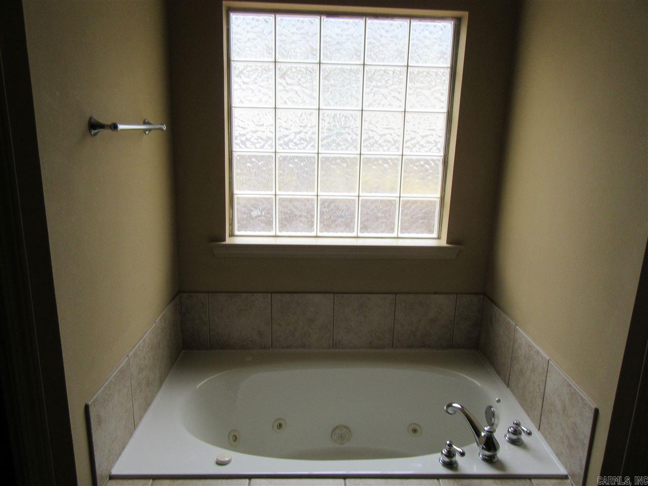 Wisteria Vineyard - Residential Lease