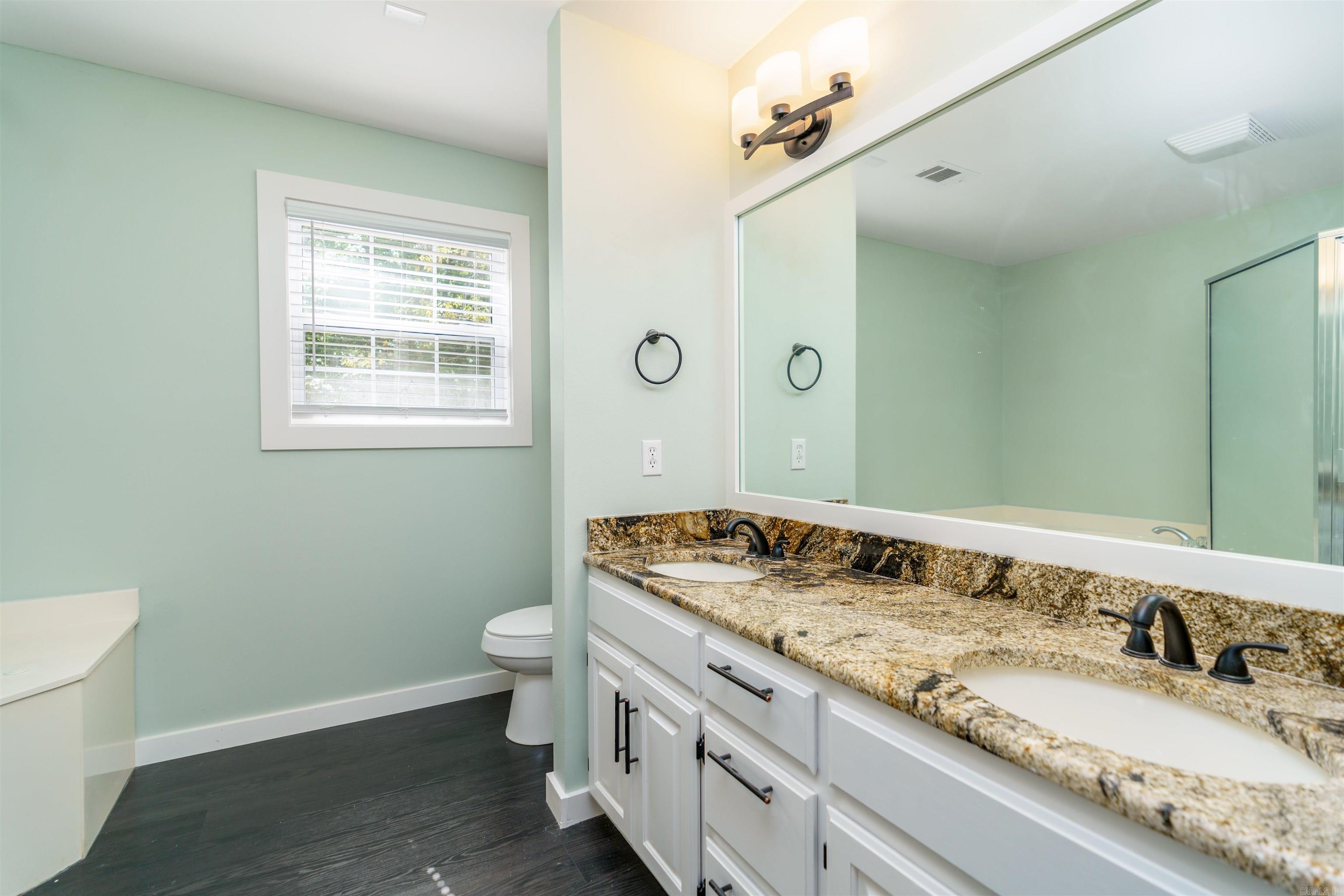Saldana - Residential