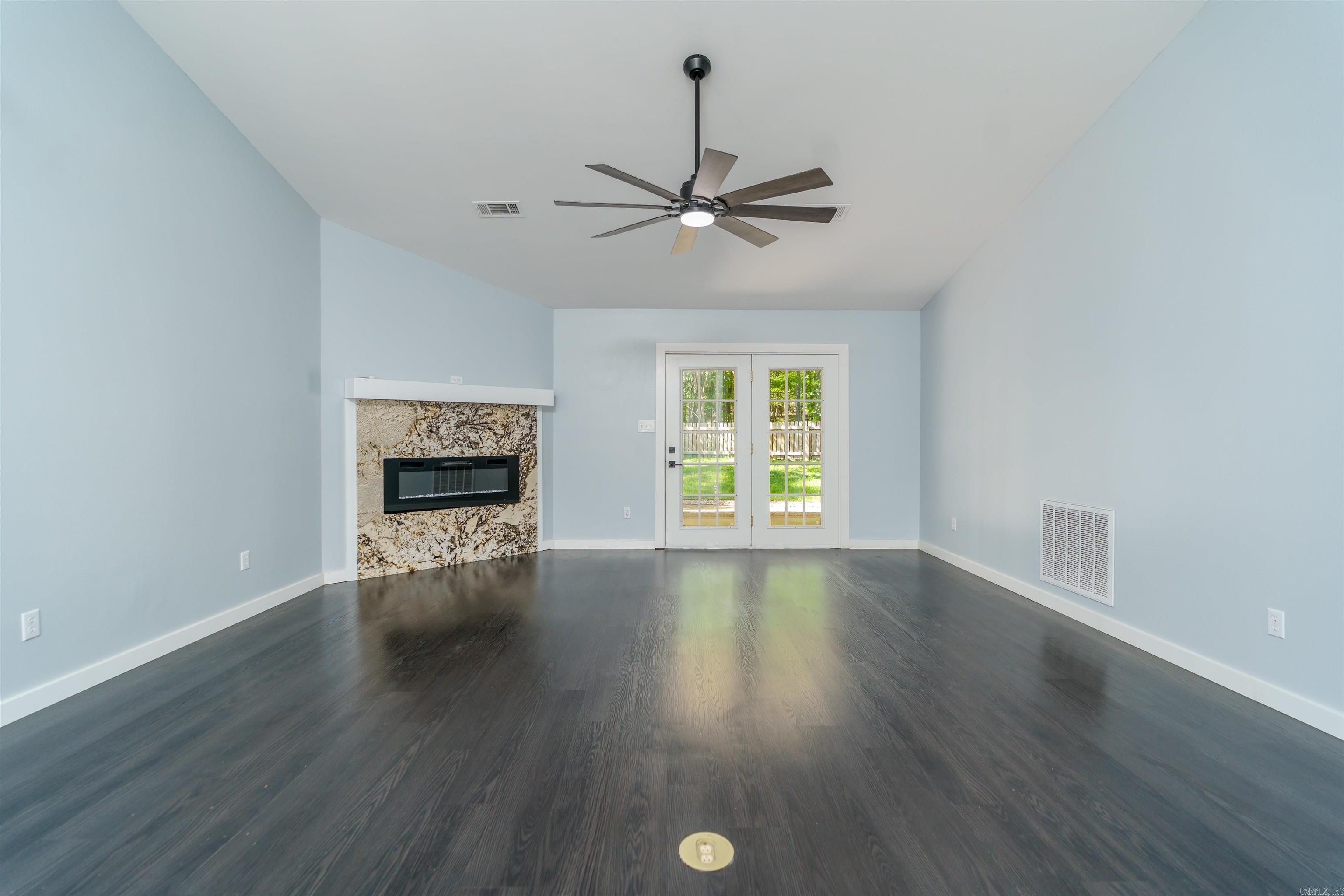 Saldana - Residential