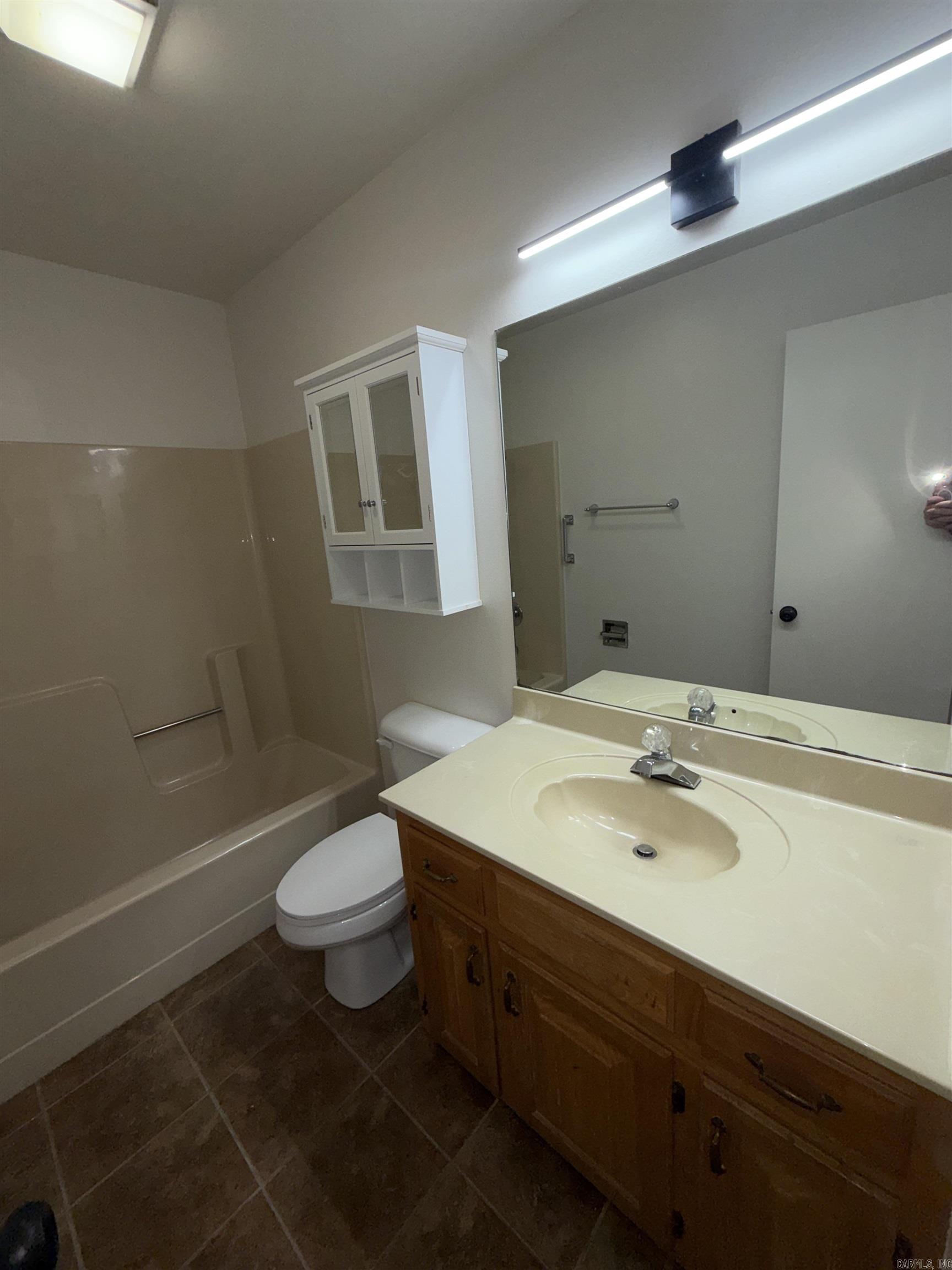 CHARMARY SQUARE HPR - Residential