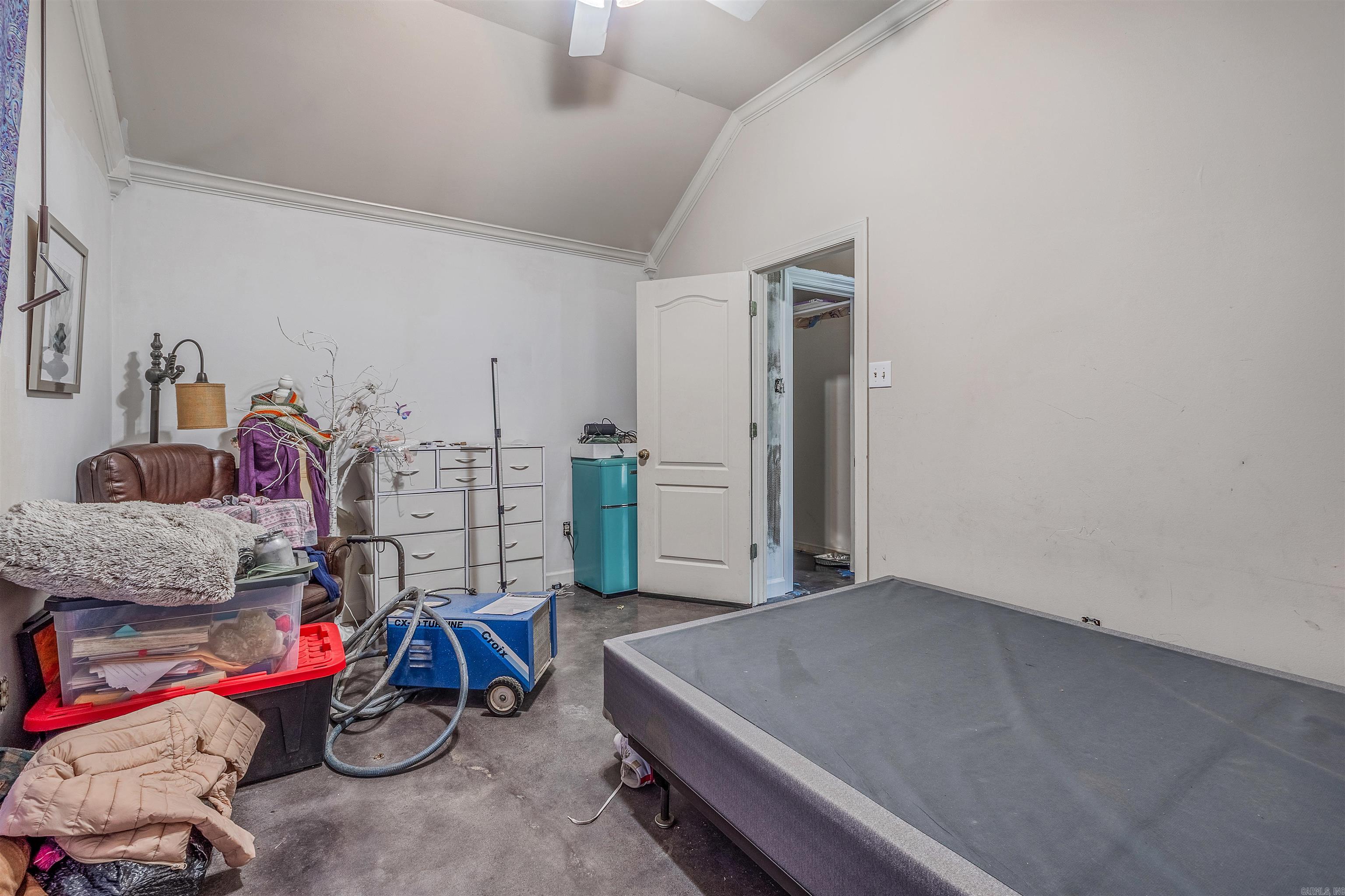 COUNTRY CLUB OF ARK THE - Residential