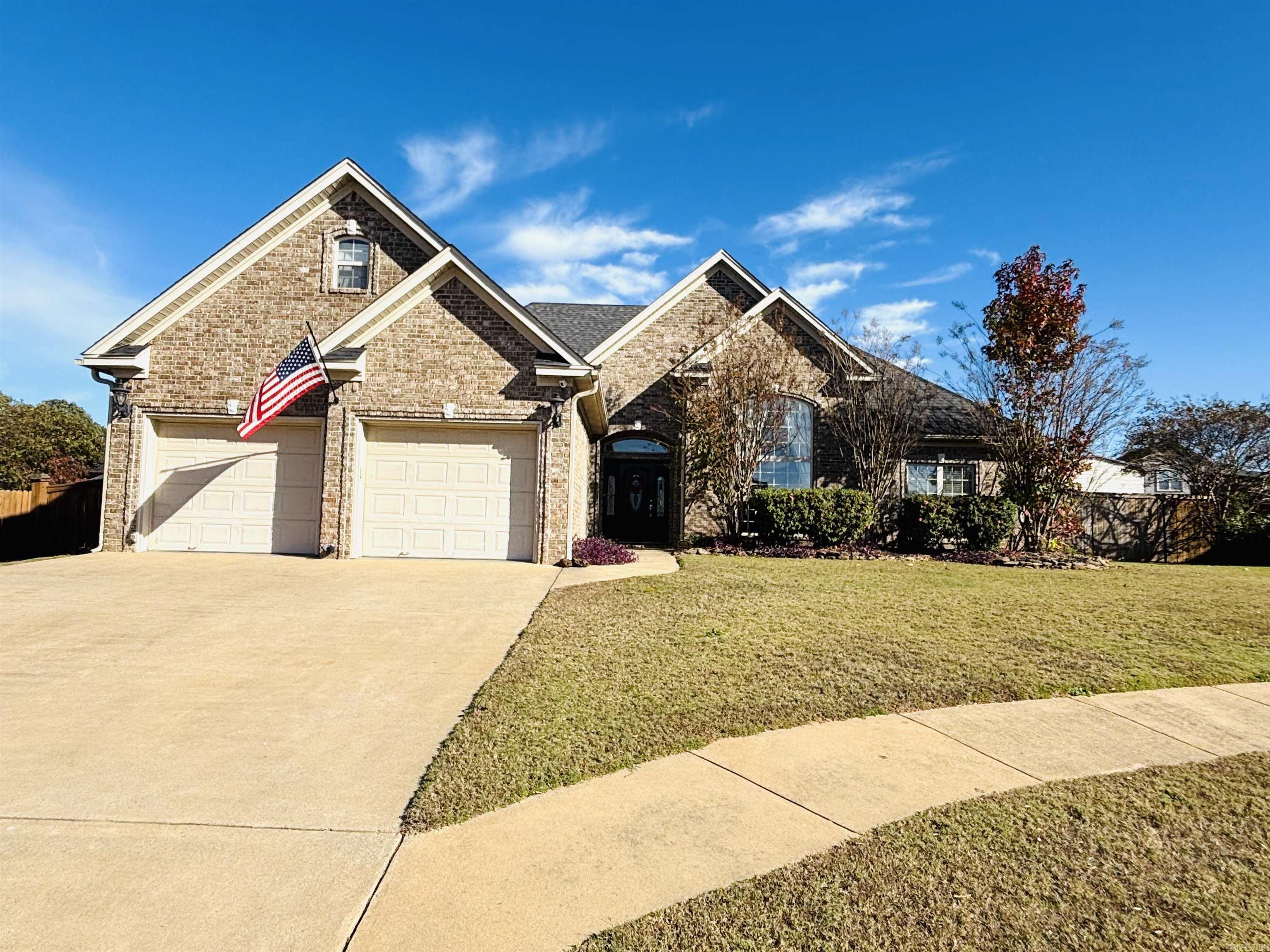 LEGACY VILLAGE - Residential