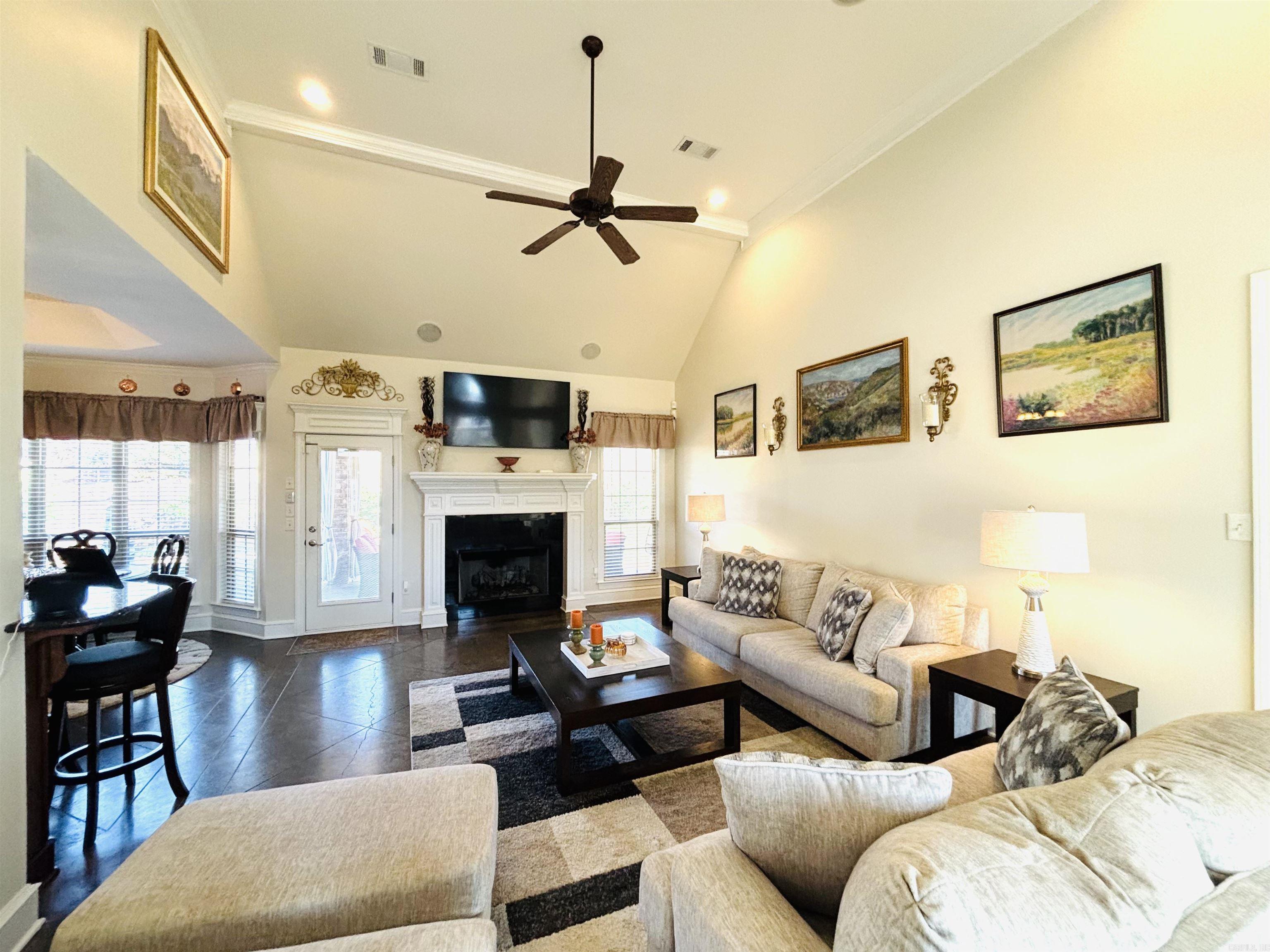 LEGACY VILLAGE - Residential