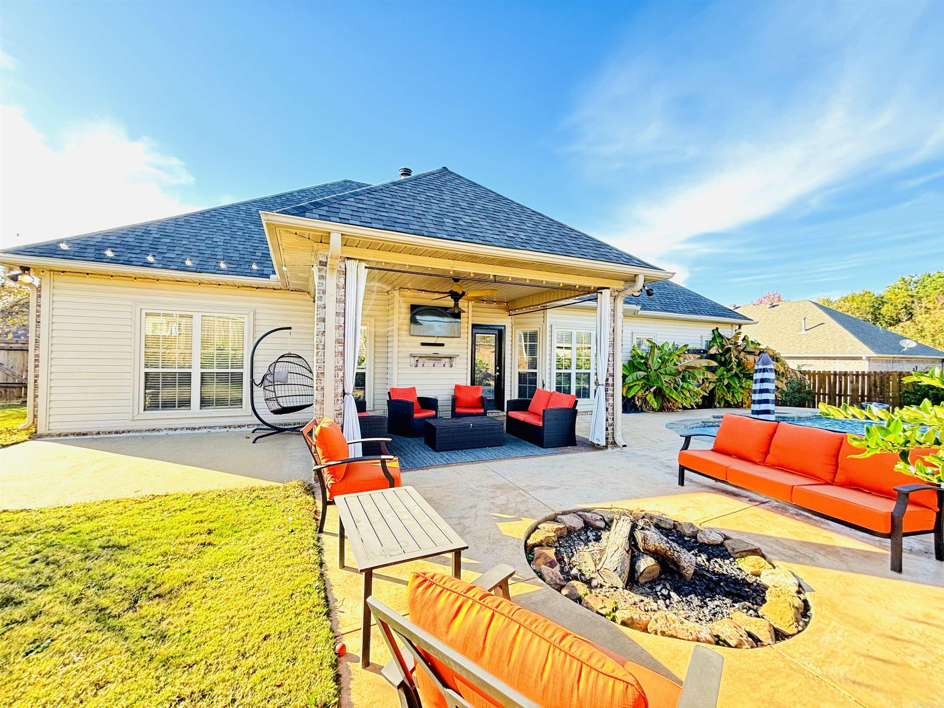 LEGACY VILLAGE - Residential