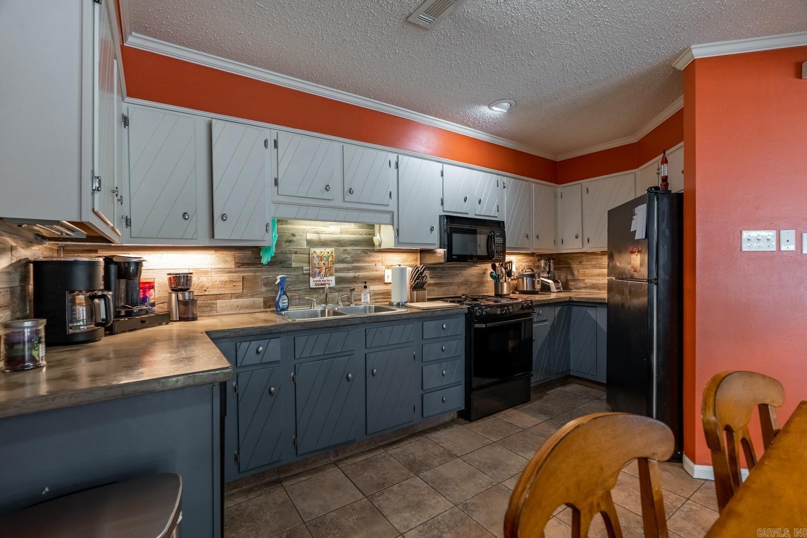 KINGSPARK TO COOK MTN VIL - Residential