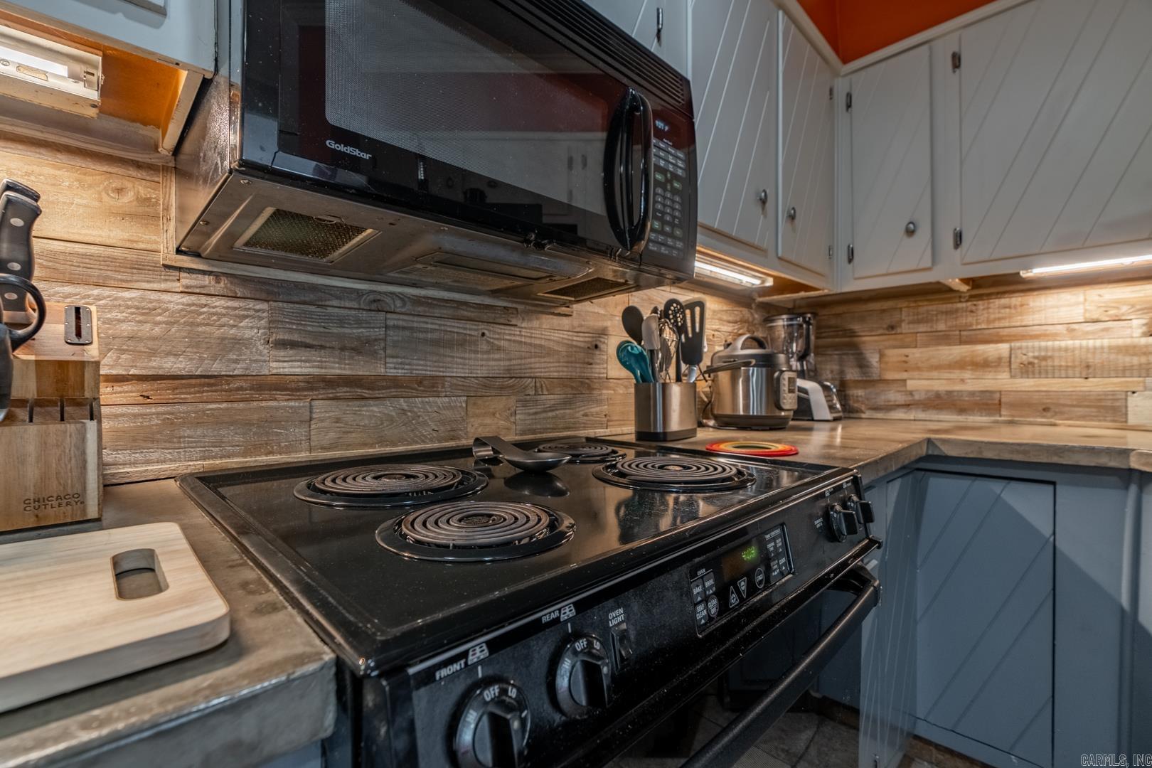 KINGSPARK TO COOK MTN VIL - Residential