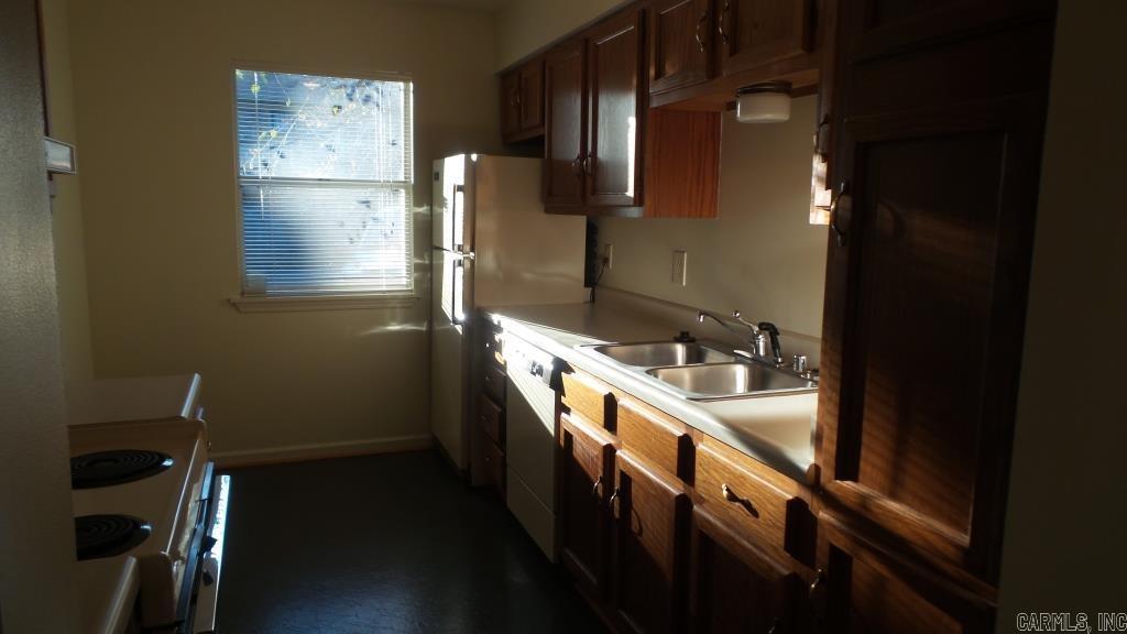 Bellevue L1 - Residential Lease