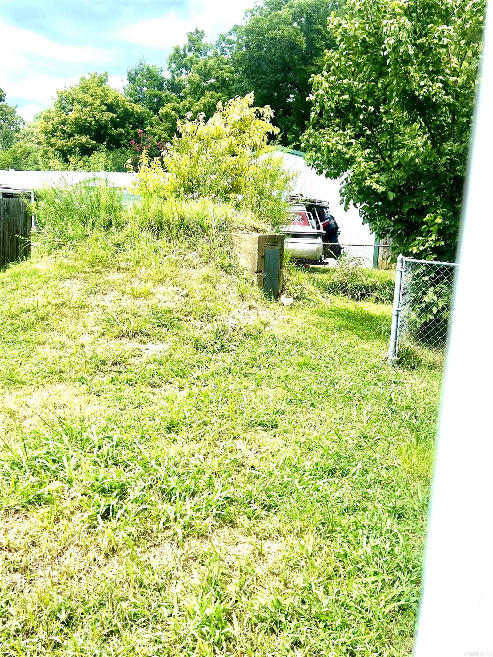 R L HAYES - Residential