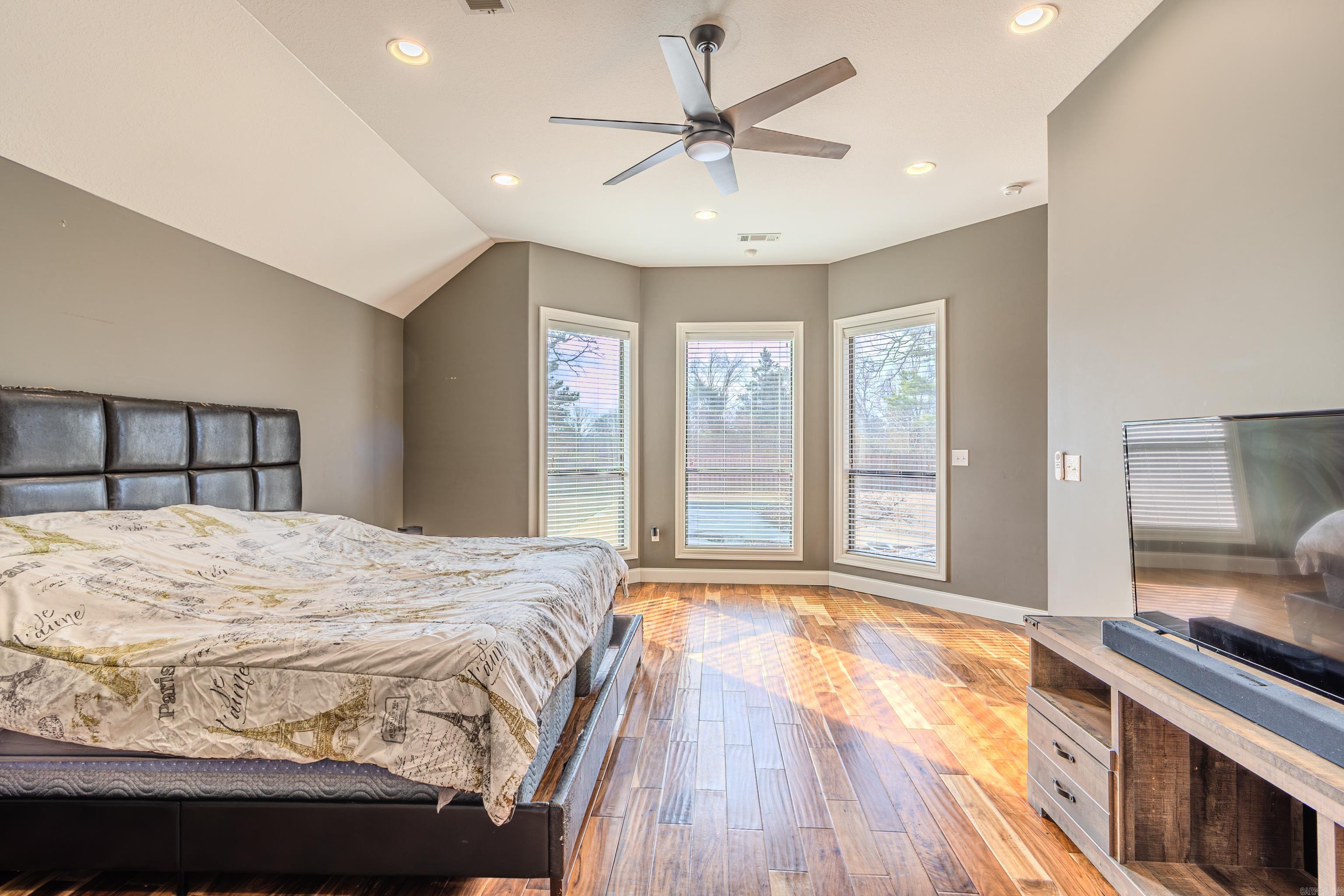 Glen Echo 3 - Residential