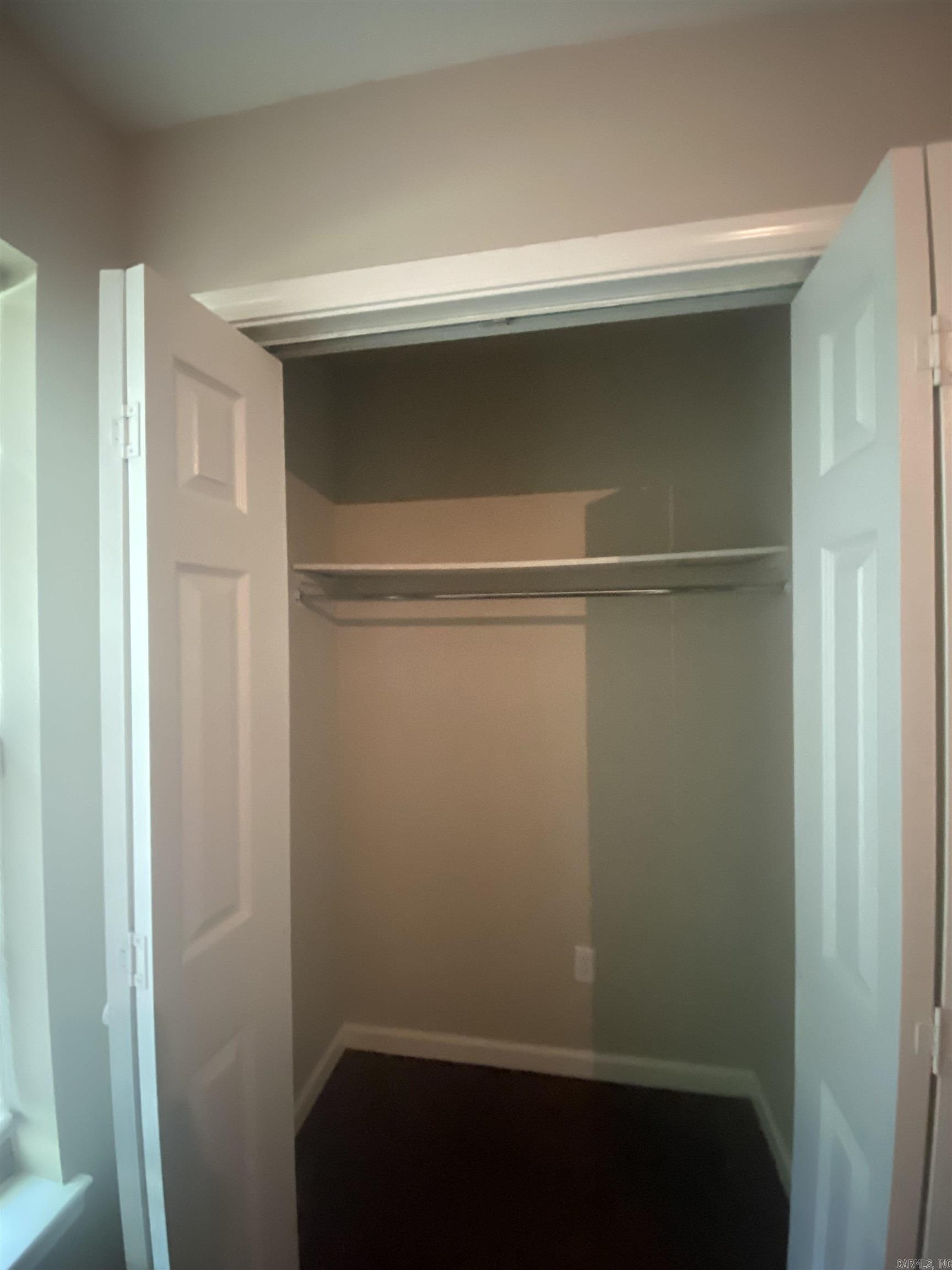 Moores Glendale - Residential Income