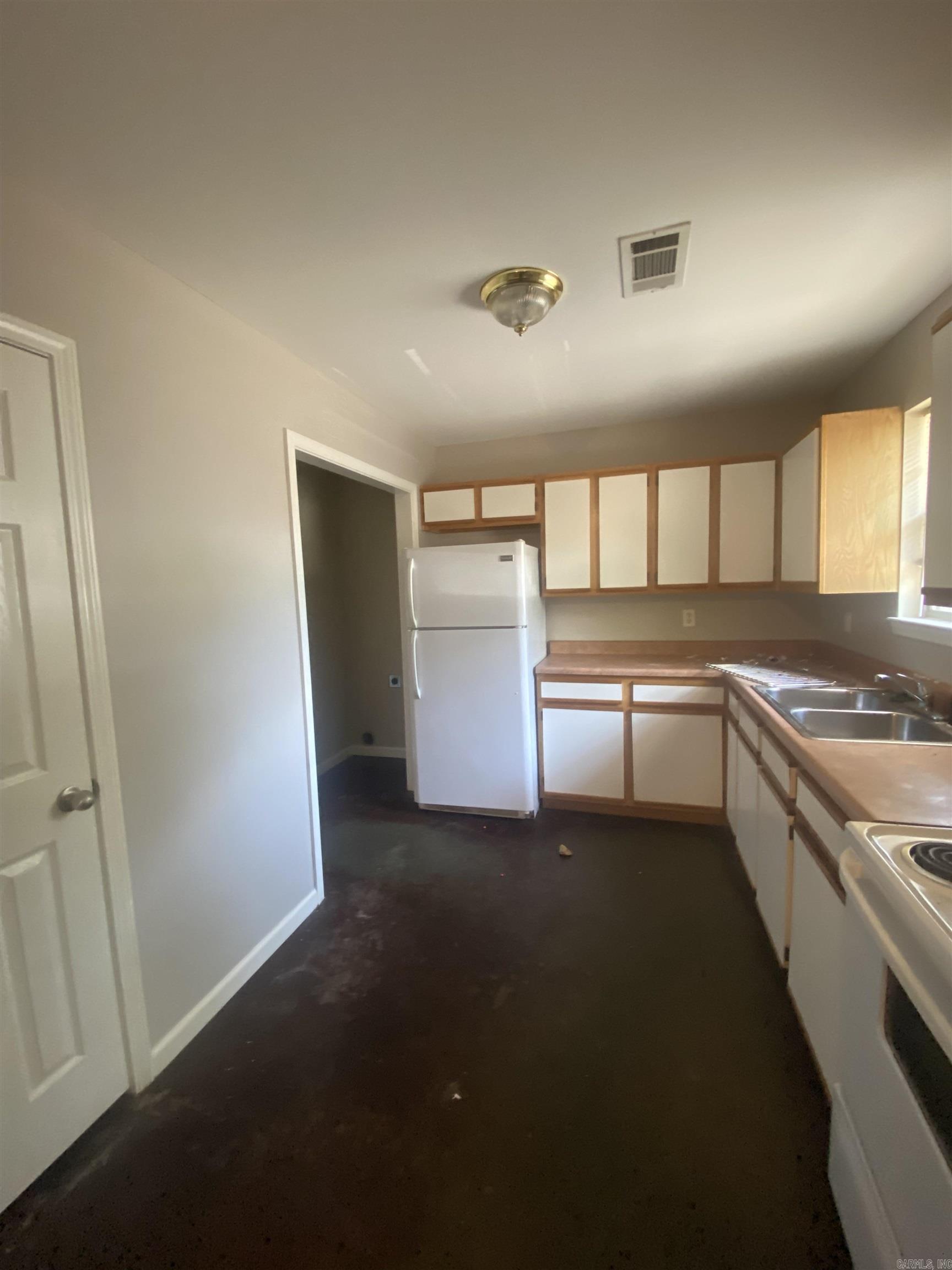 Moores Glendale - Residential Income