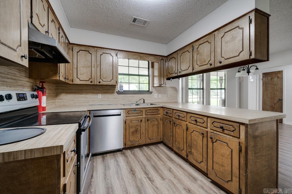 DEEREWOOD - Residential