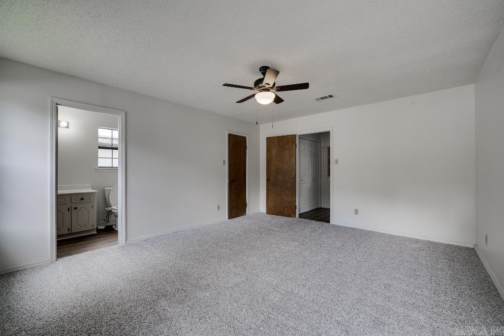 DEEREWOOD - Residential