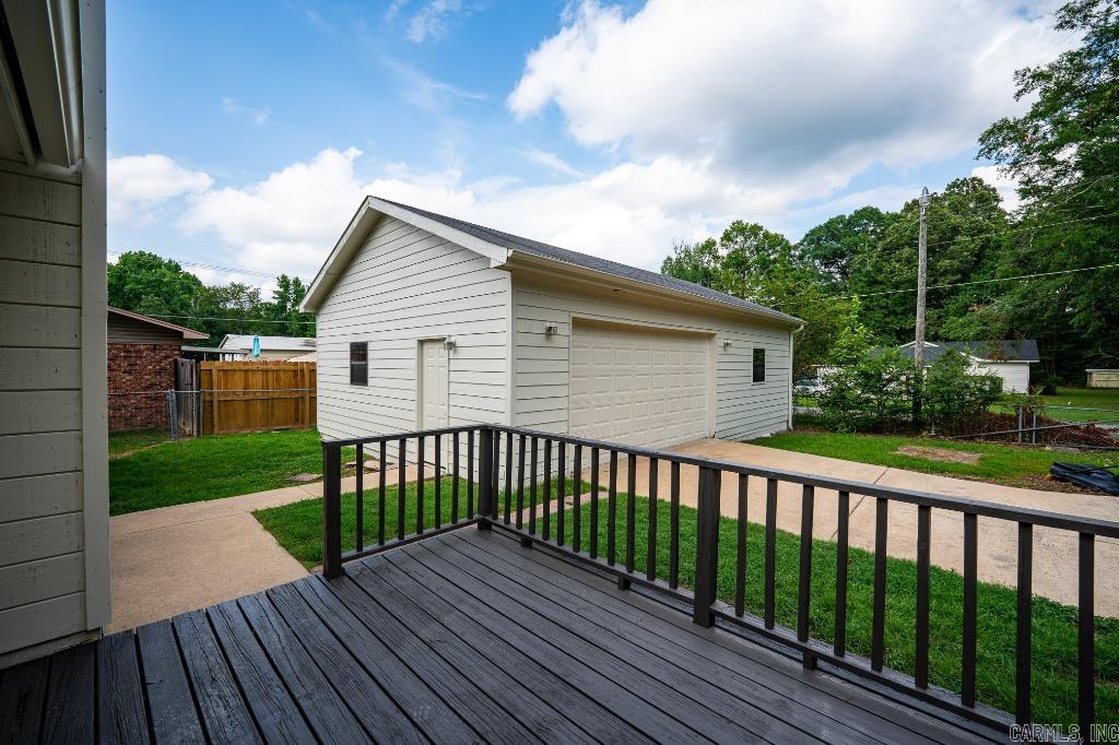 DEEREWOOD - Residential