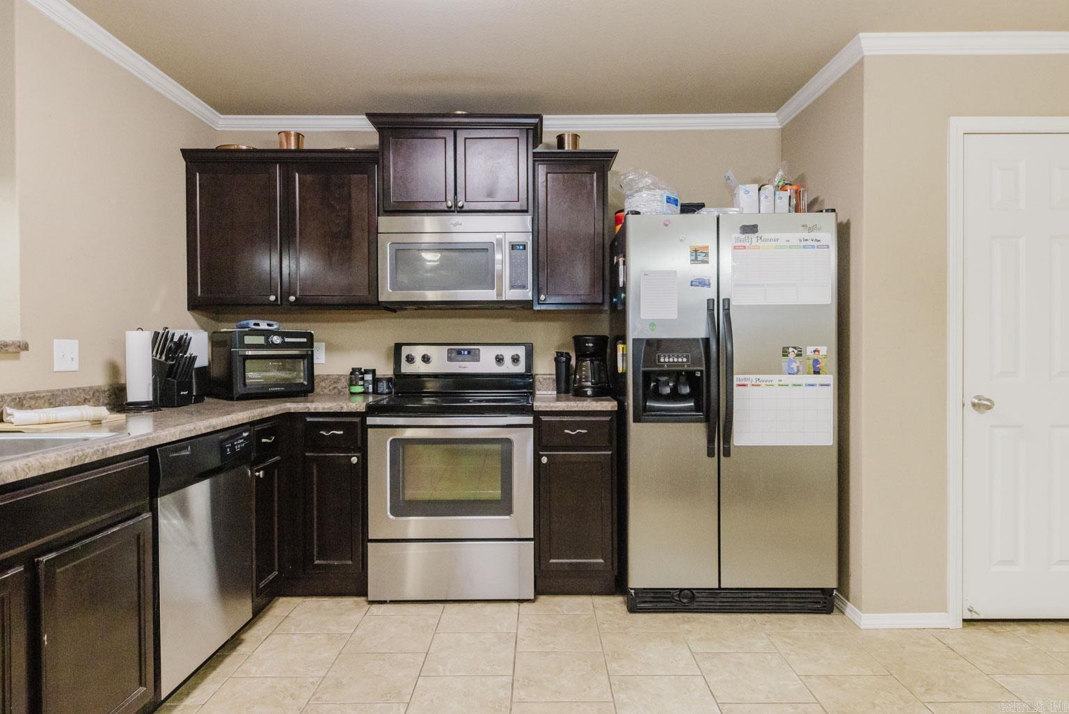 PARKWAY MEADOWS - Residential