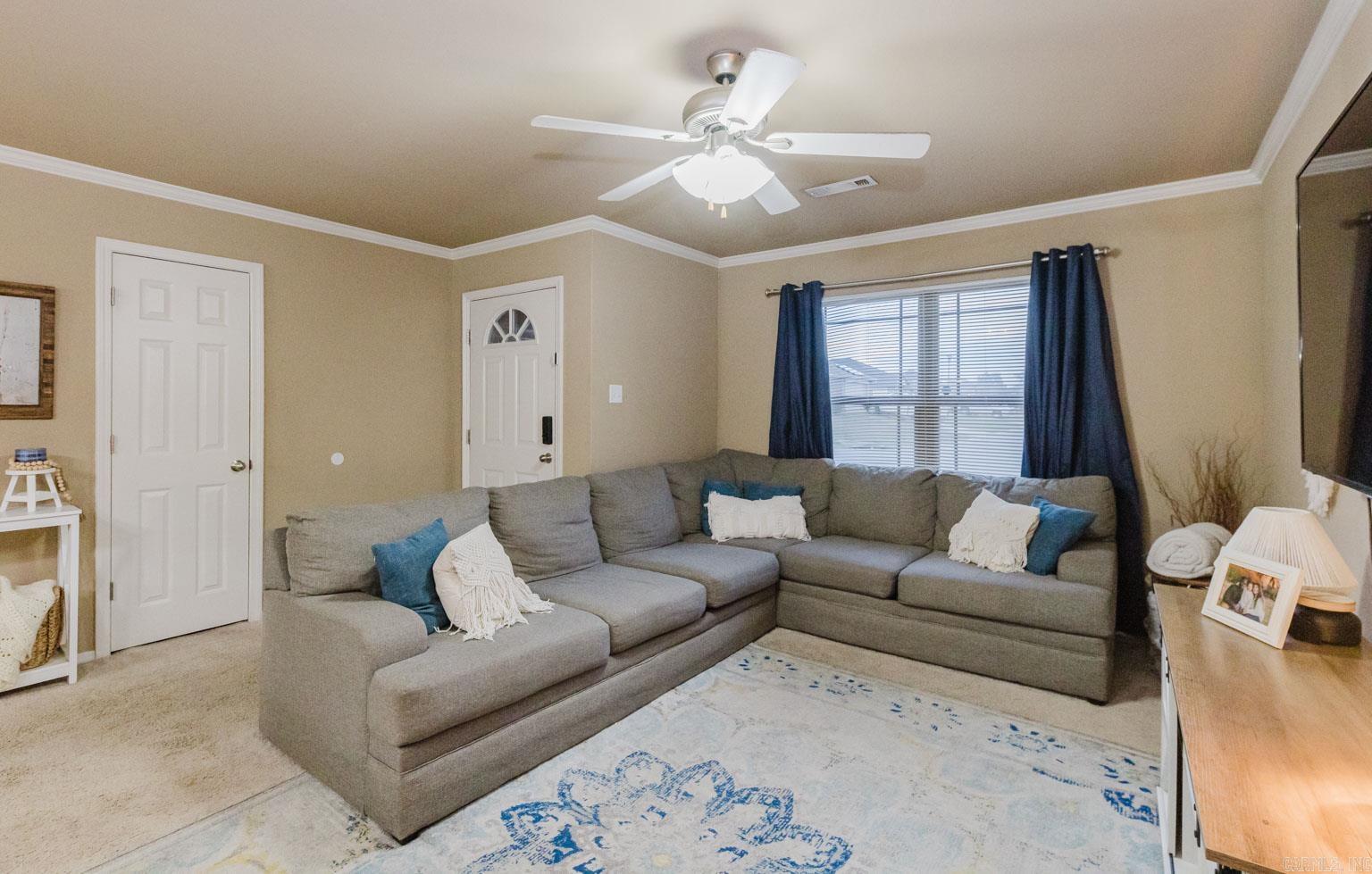 PARKWAY MEADOWS - Residential