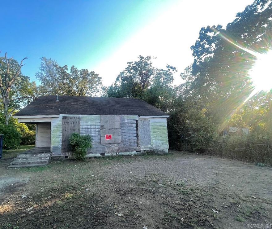 Investors! You will love this opportunity, overlooking I-630, within walking distance of UAMS, near the 12th Street Little Rock Police Substation. The 1,219+/- square foot, one-story bungalow sits on a flat lot with spacious parking. The 3 bedroom home has been gutted and ready for rehabilitation. Great opportunity to restore or rebuild in the heart of midtown. Sold "As-Is" with no repairs or disclosures. Cash Only.